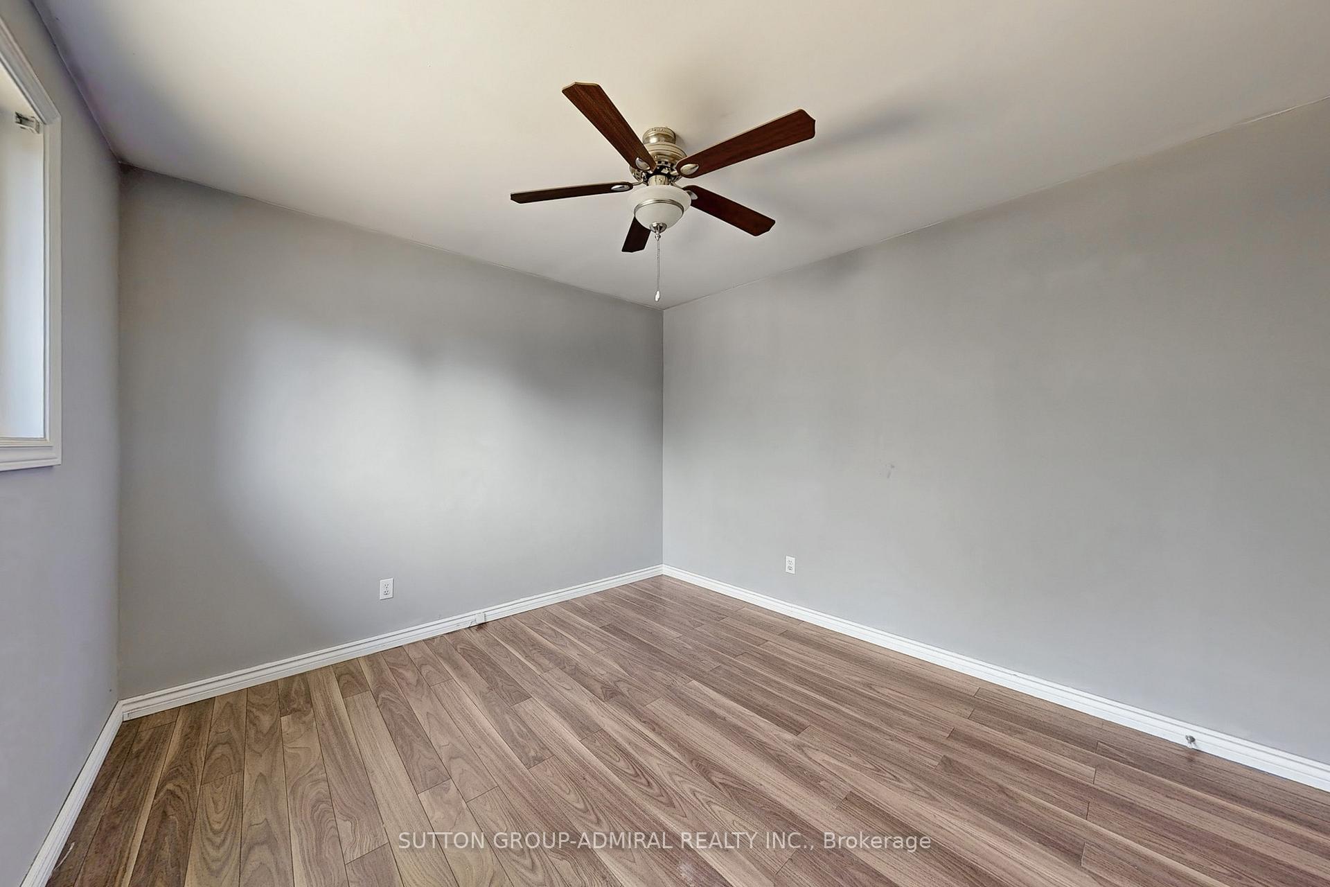 Photo 17 of 12 Flavian Crescent, Brampton, Southgate — HOMEH