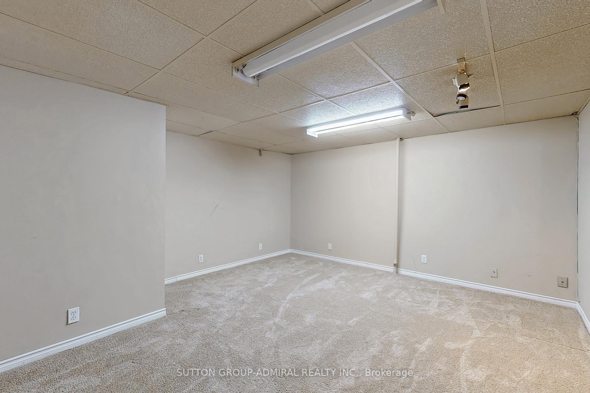 Photo 7 of 12 Flavian Crescent, Brampton, Southgate — HOMEH