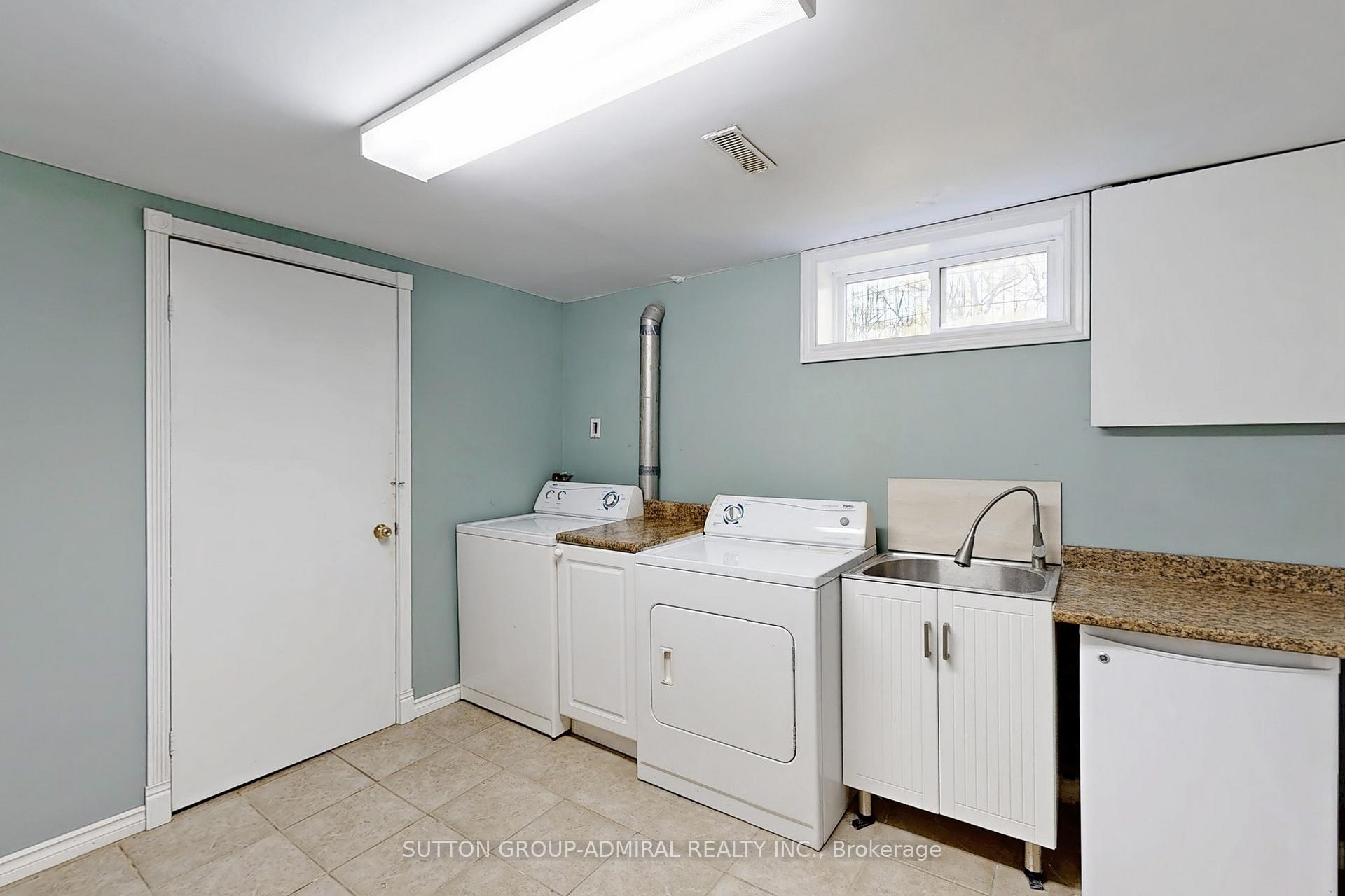 Photo 19 of 12 Flavian Crescent, Brampton, Southgate — HOMEH