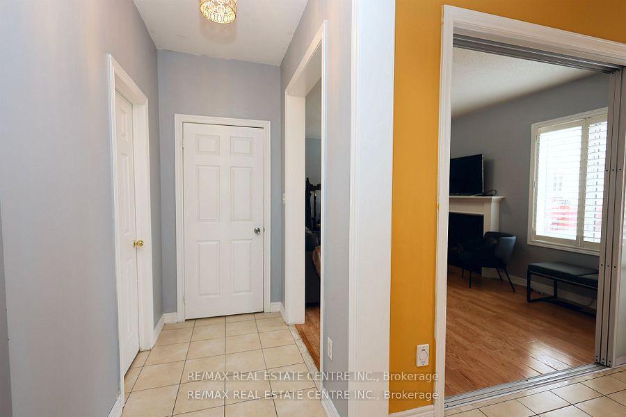 Photo 18 of 120 Bellchase Trail, Brampton, Bram East — HOMEH