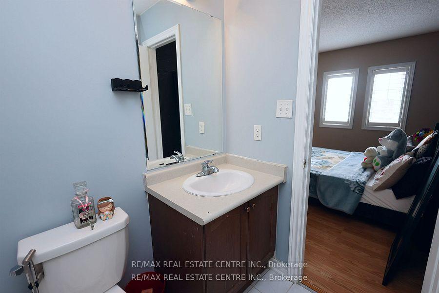 Photo 34 of 120 Bellchase Trail, Brampton, Bram East — HOMEH