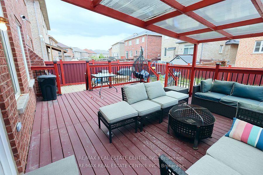 Photo 36 of 120 Bellchase Trail, Brampton, Bram East — HOMEH