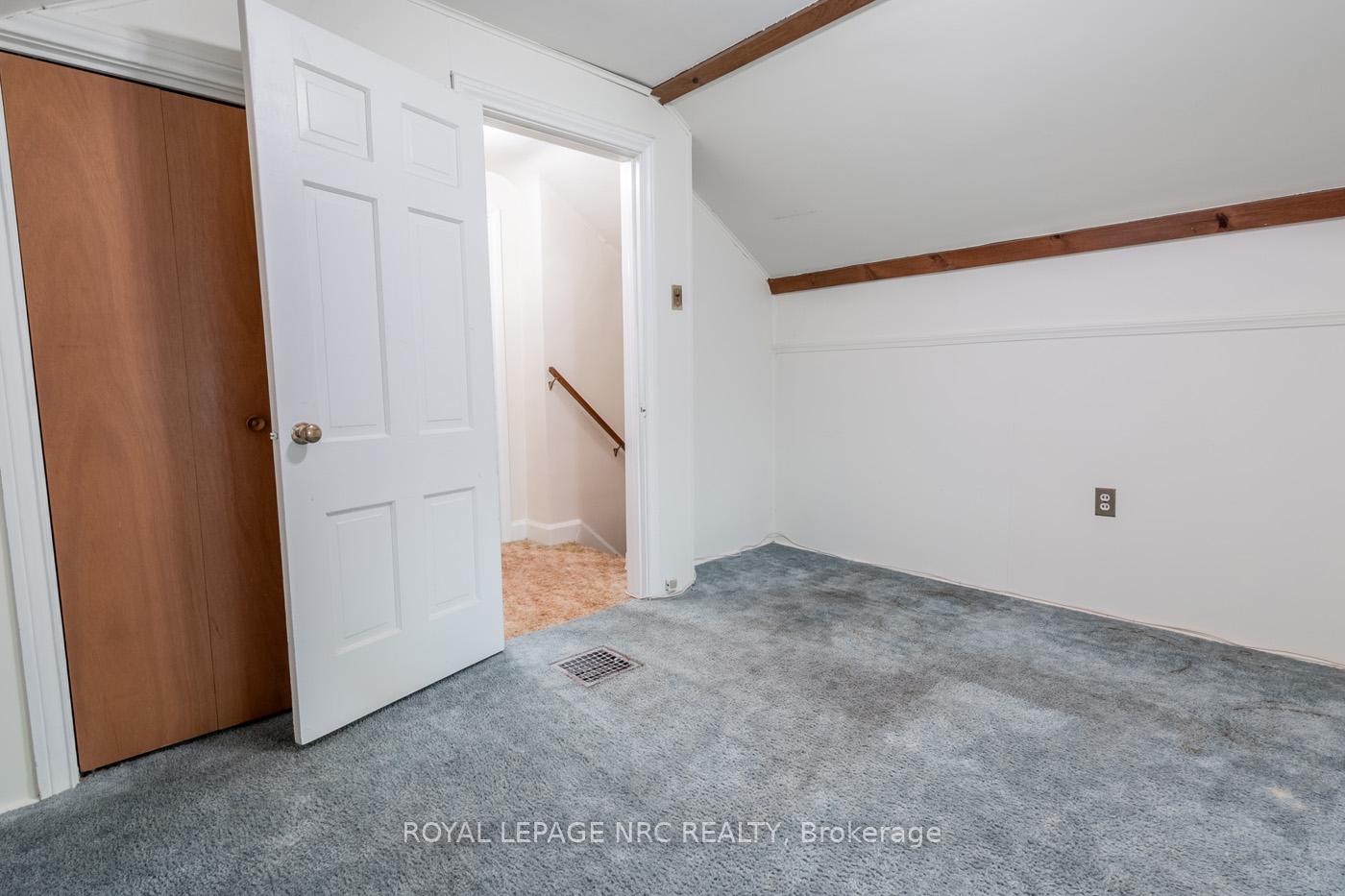 Photo 34 of 75 Vale Avenue, St. Catharines, Downtown — HOMEH