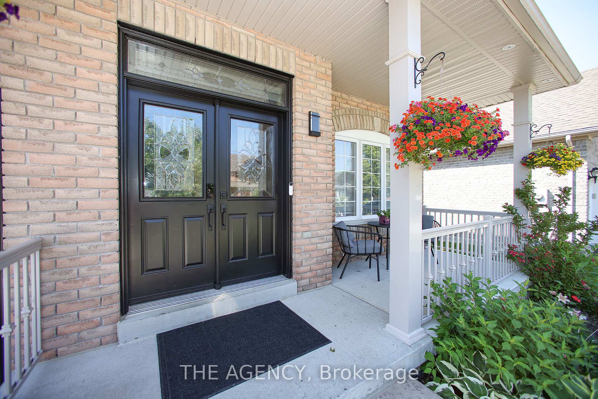 Photo 3 of 88 Glendower Crescent, Georgina, Keswick North — HOMEH