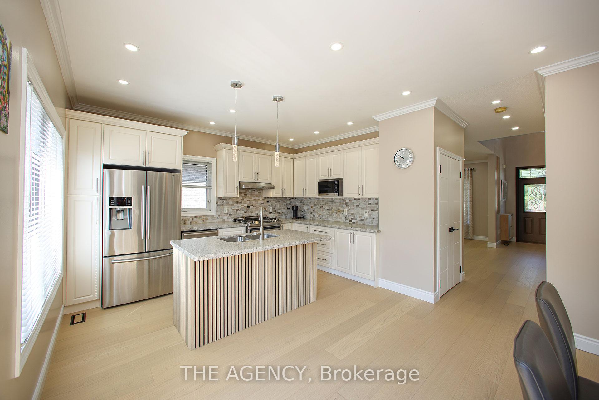 Photo 10 of 88 Glendower Crescent, Georgina, Keswick North — HOMEH