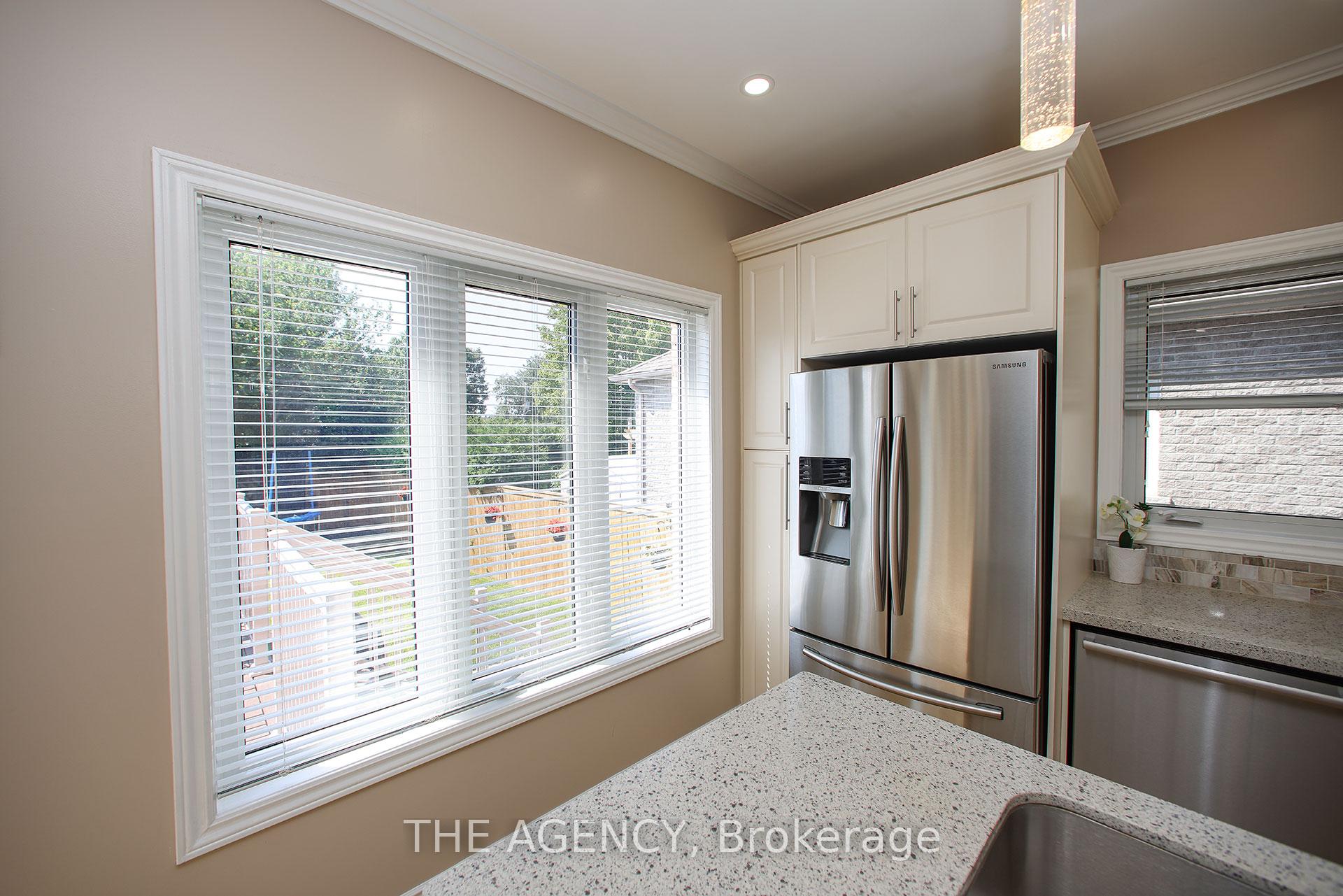 Photo 19 of 88 Glendower Crescent, Georgina, Keswick North — HOMEH