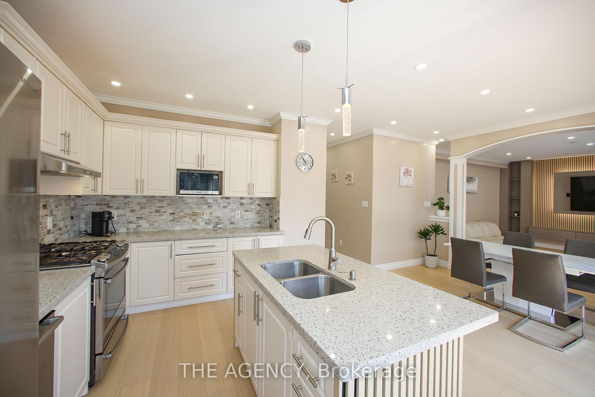 Photo 20 of 88 Glendower Crescent, Georgina, Keswick North — HOMEH