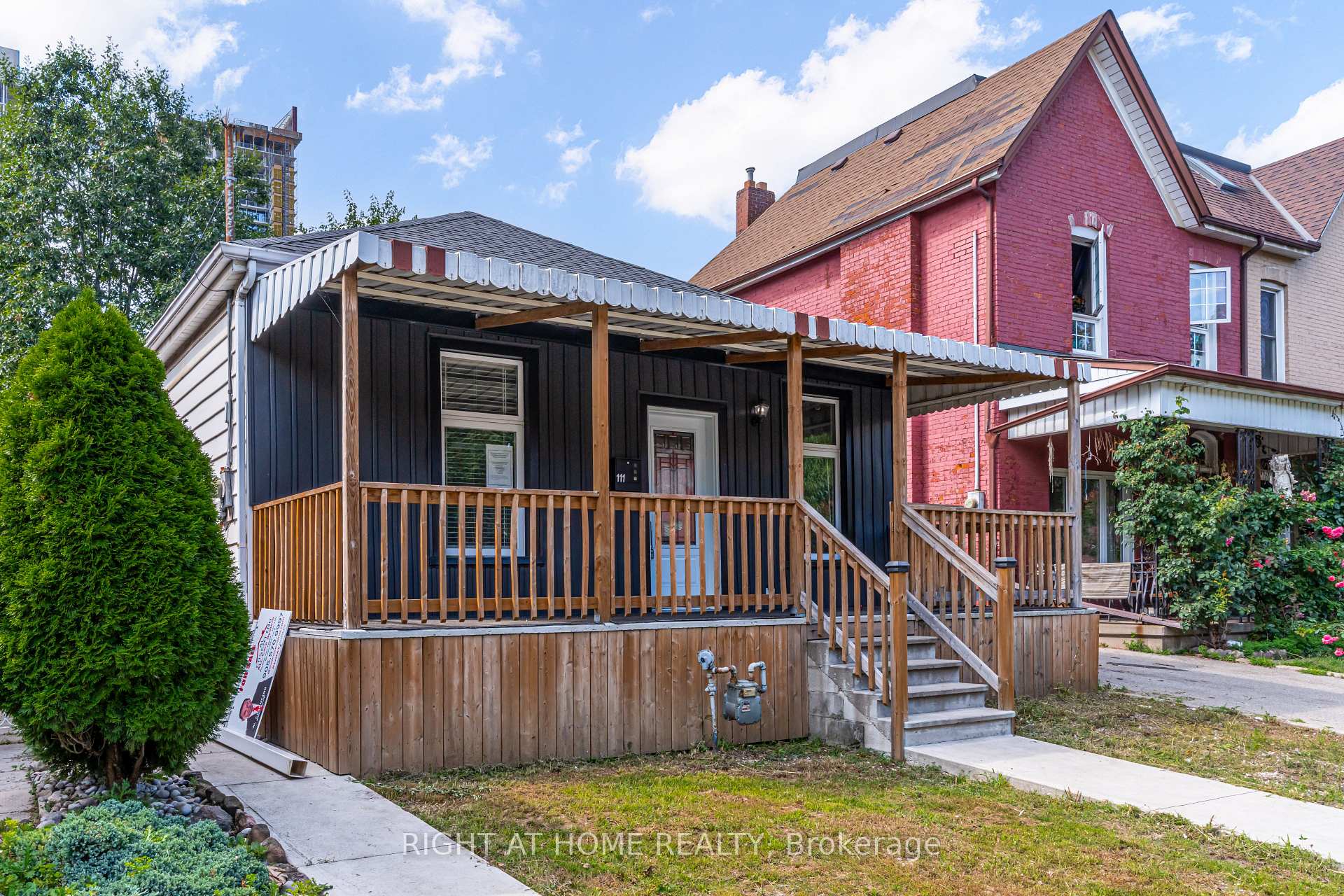 Photo 2 of 111 Mary Street, Hamilton, Beasley — HOMEH