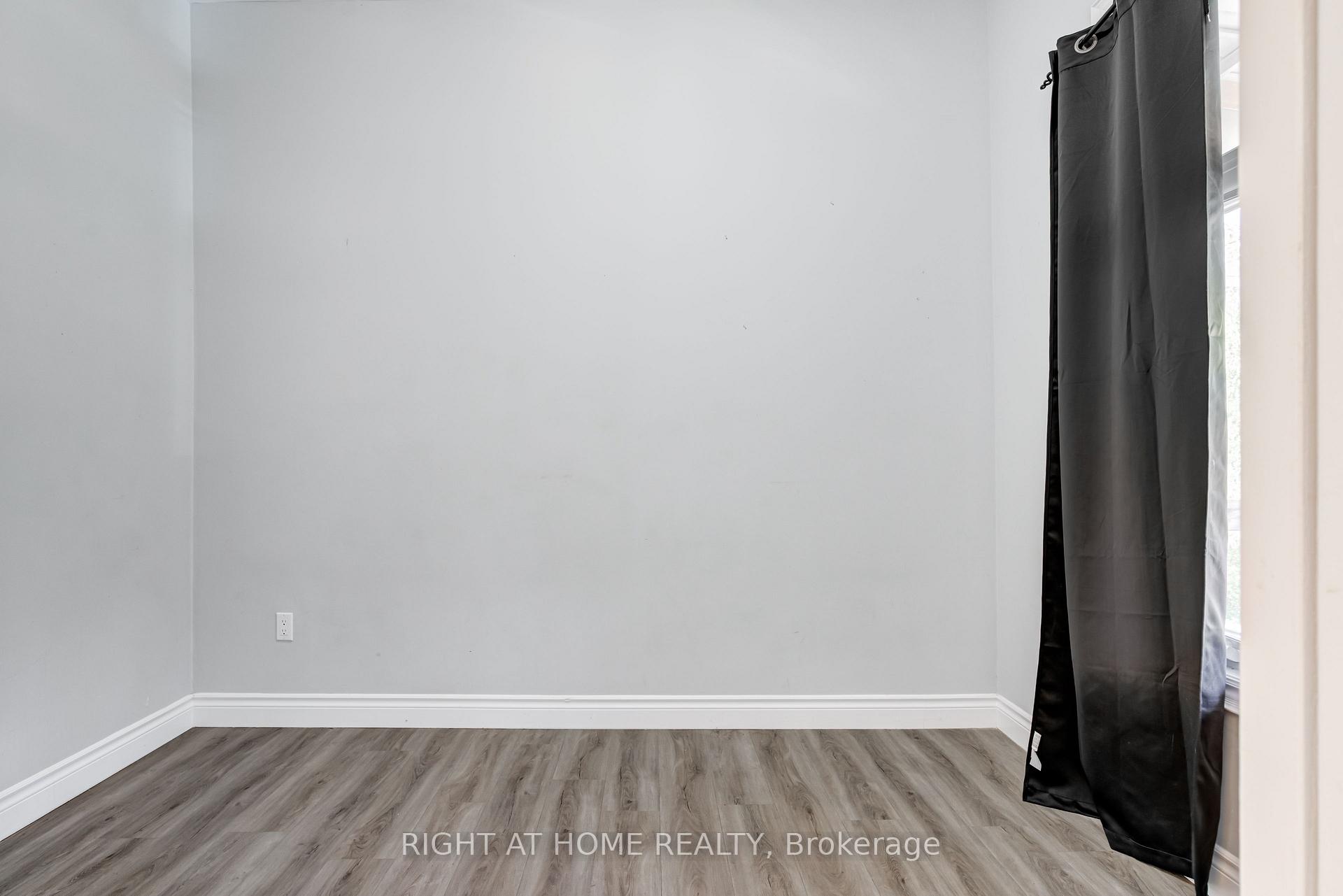 Photo 17 of 111 Mary Street, Hamilton, Beasley — HOMEH
