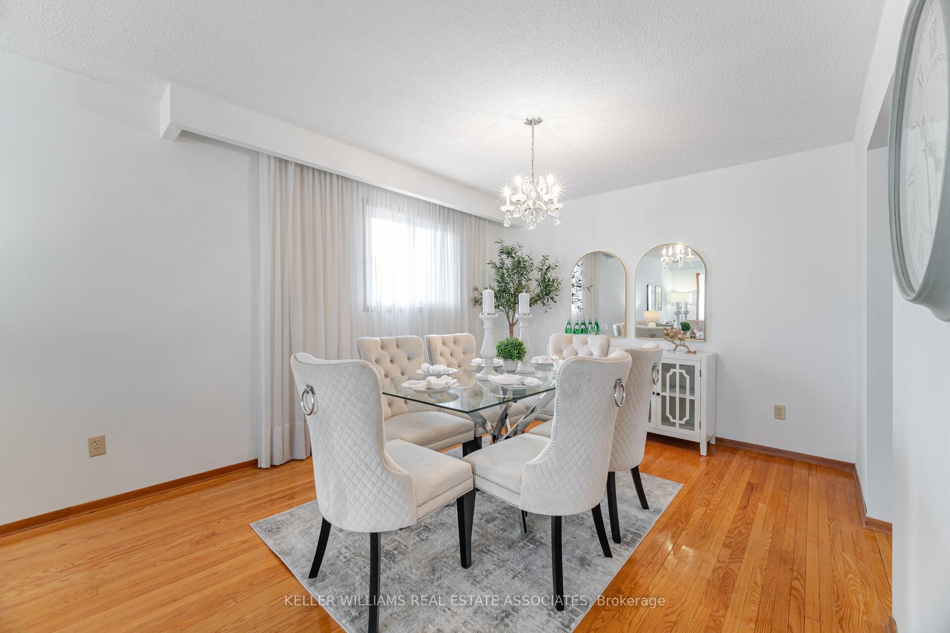 Photo 10 of 21 Malcolm Crescent, Brampton, Central Park — HOMEH