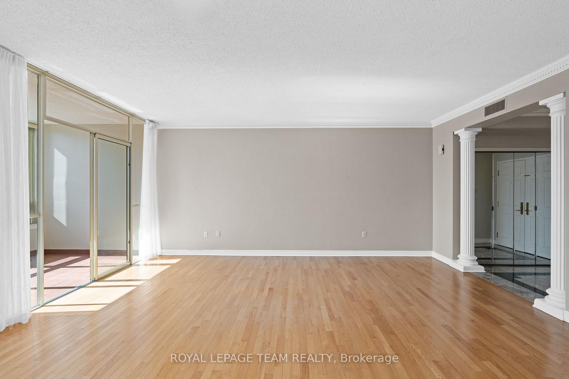 Photo 27 of Unit 407, 1480 Riverside Drive, Ottawa, Riverview Park — HOMEH