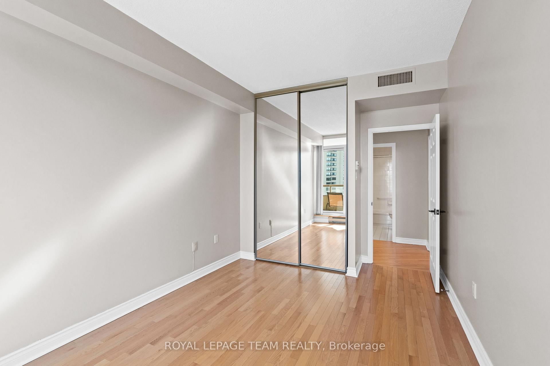 Photo 42 of Unit 407, 1480 Riverside Drive, Ottawa, Riverview Park — HOMEH