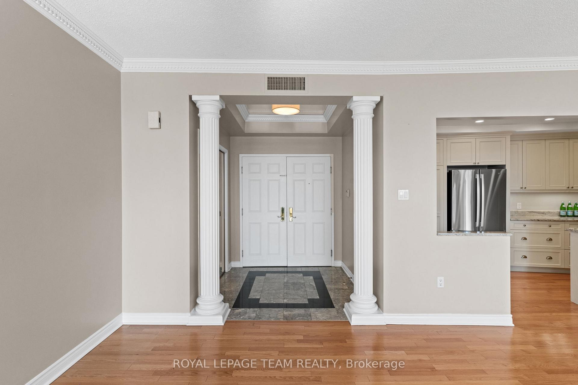 Photo 6 of Unit 407, 1480 Riverside Drive, Ottawa, Riverview Park — HOMEH
