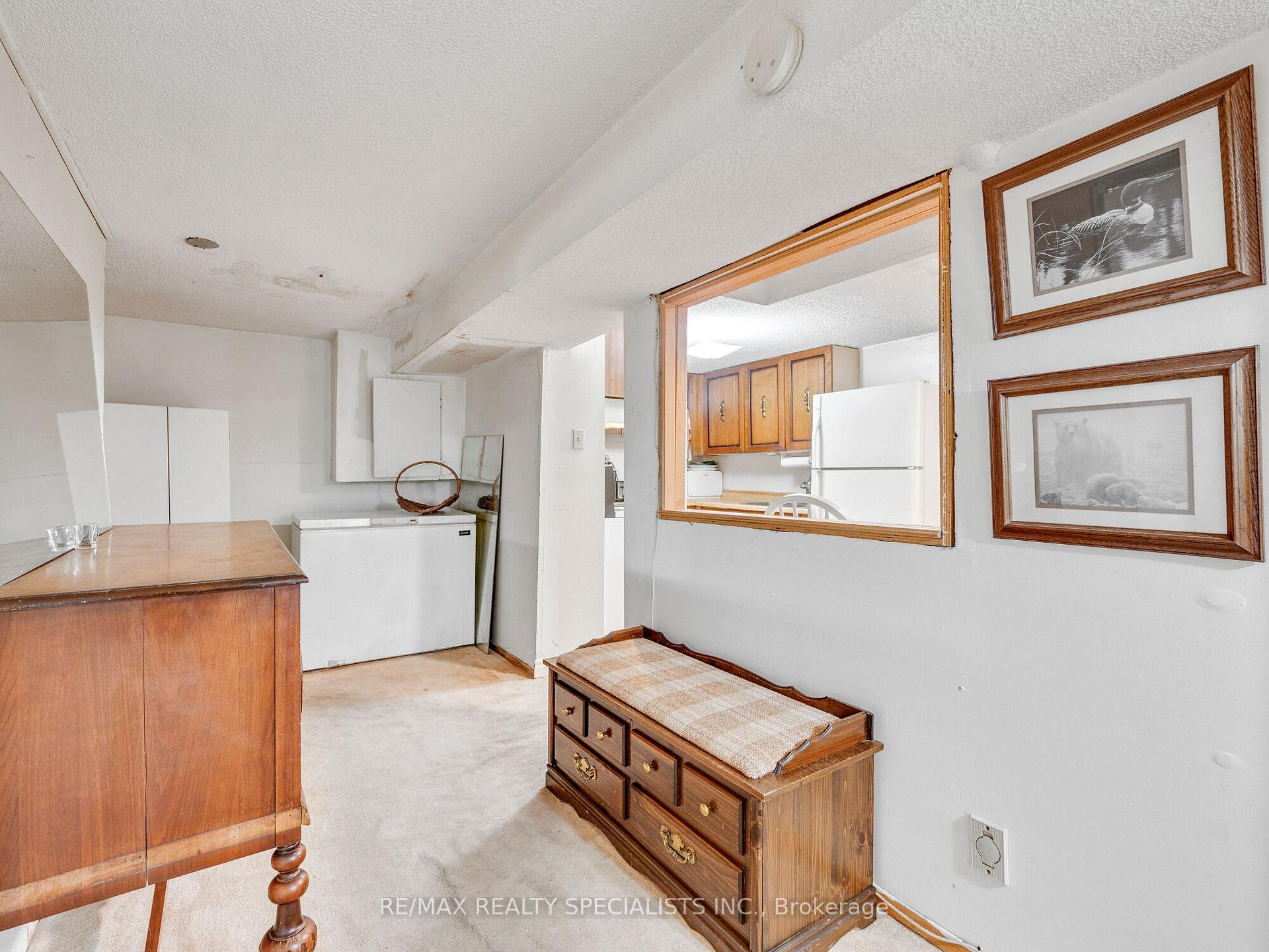Photo 31 of 19 Blenheim Drive, Brampton, Heart Lake East — HOMEH