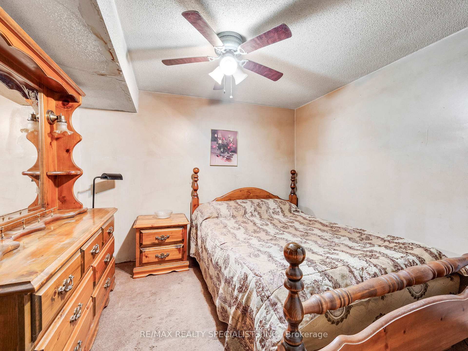 Photo 39 of 19 Blenheim Drive, Brampton, Heart Lake East — HOMEH
