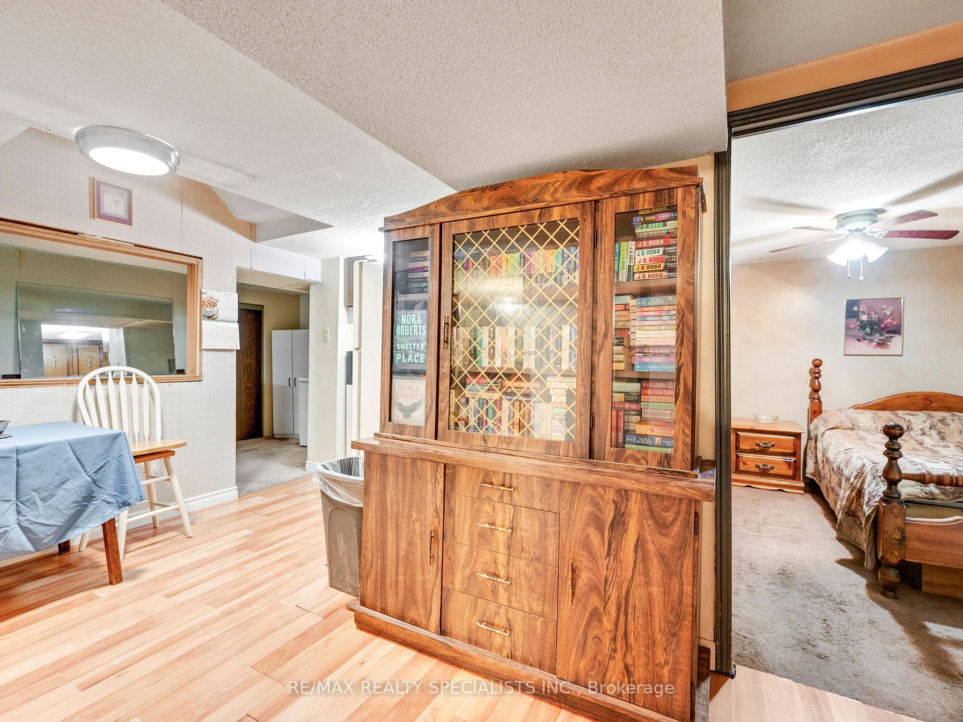 Photo 40 of 19 Blenheim Drive, Brampton, Heart Lake East — HOMEH
