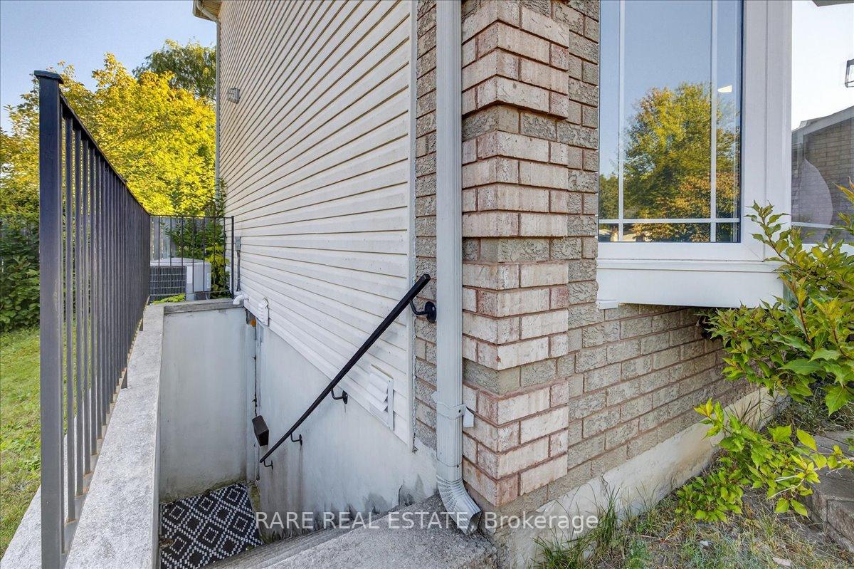 Photo 35 of 79 Cecil Street, Essa, Angus — HOMEH
