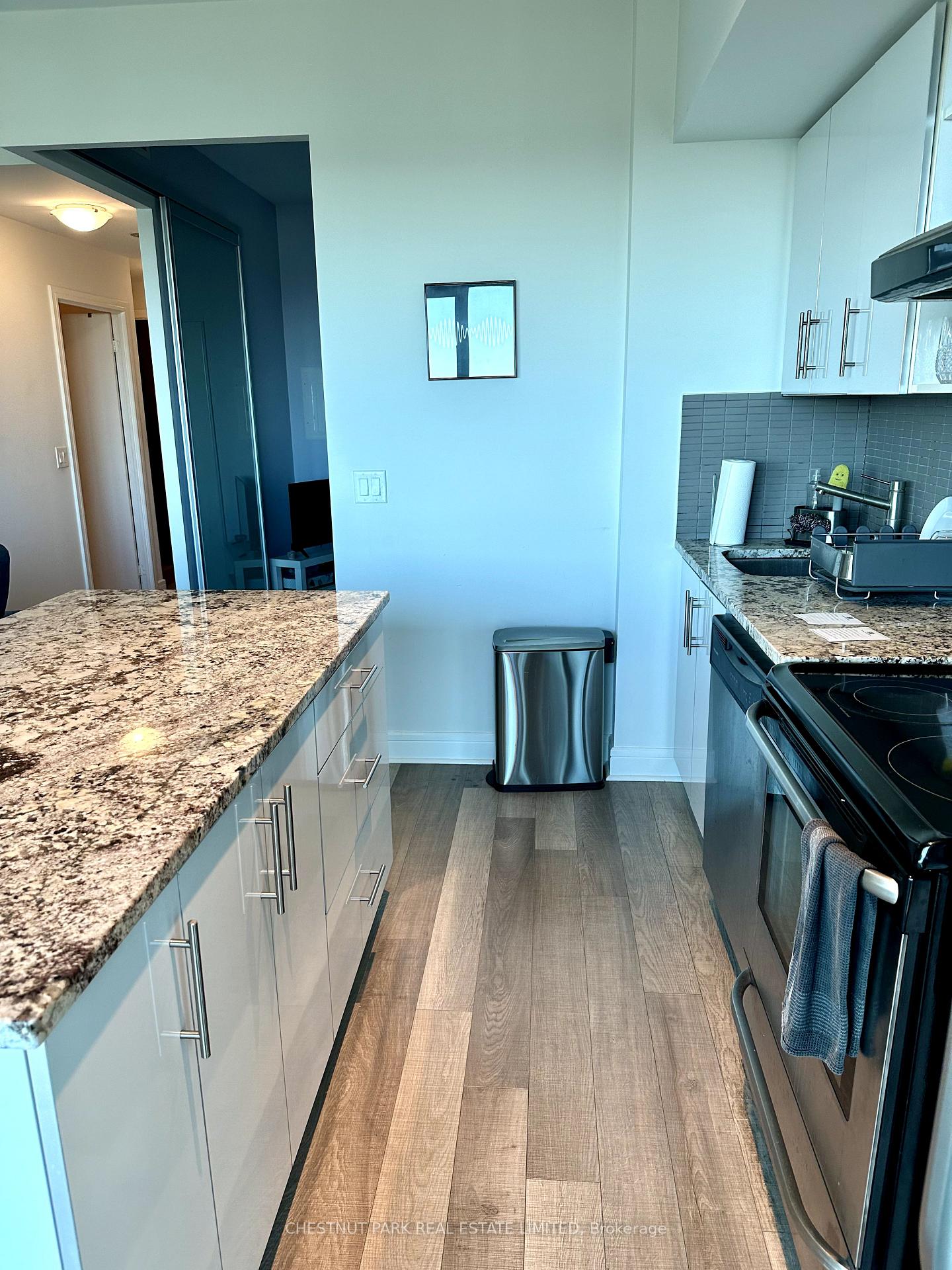 Photo 27 of Unit 1408, 35 Brian Peck Crescent, Toronto, Thorncliffe Park — HOMEH
