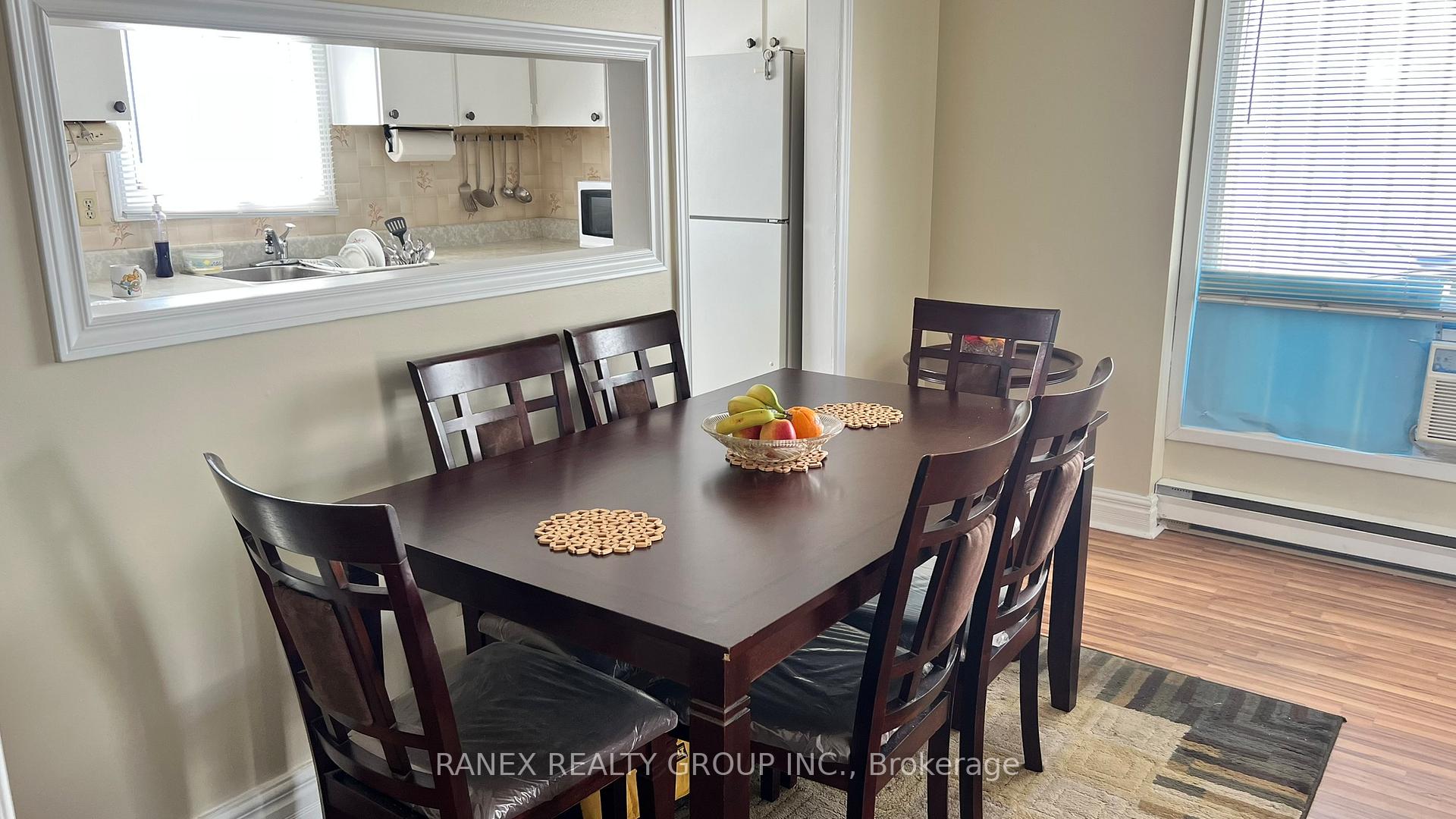 Photo 15 of 13 Grasspoint Square, Brampton, Northgate — HOMEH