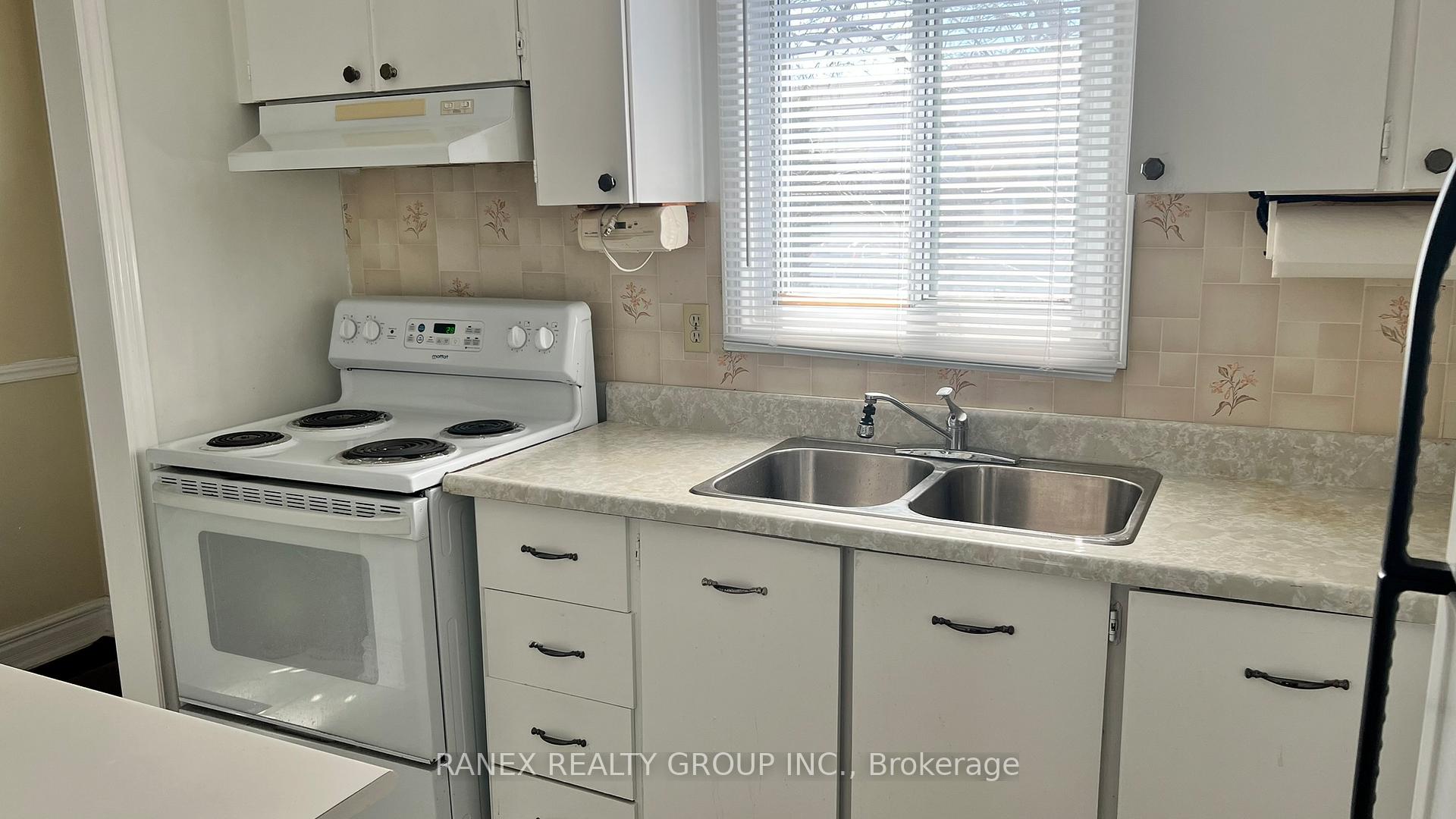 Photo 16 of 13 Grasspoint Square, Brampton, Northgate — HOMEH