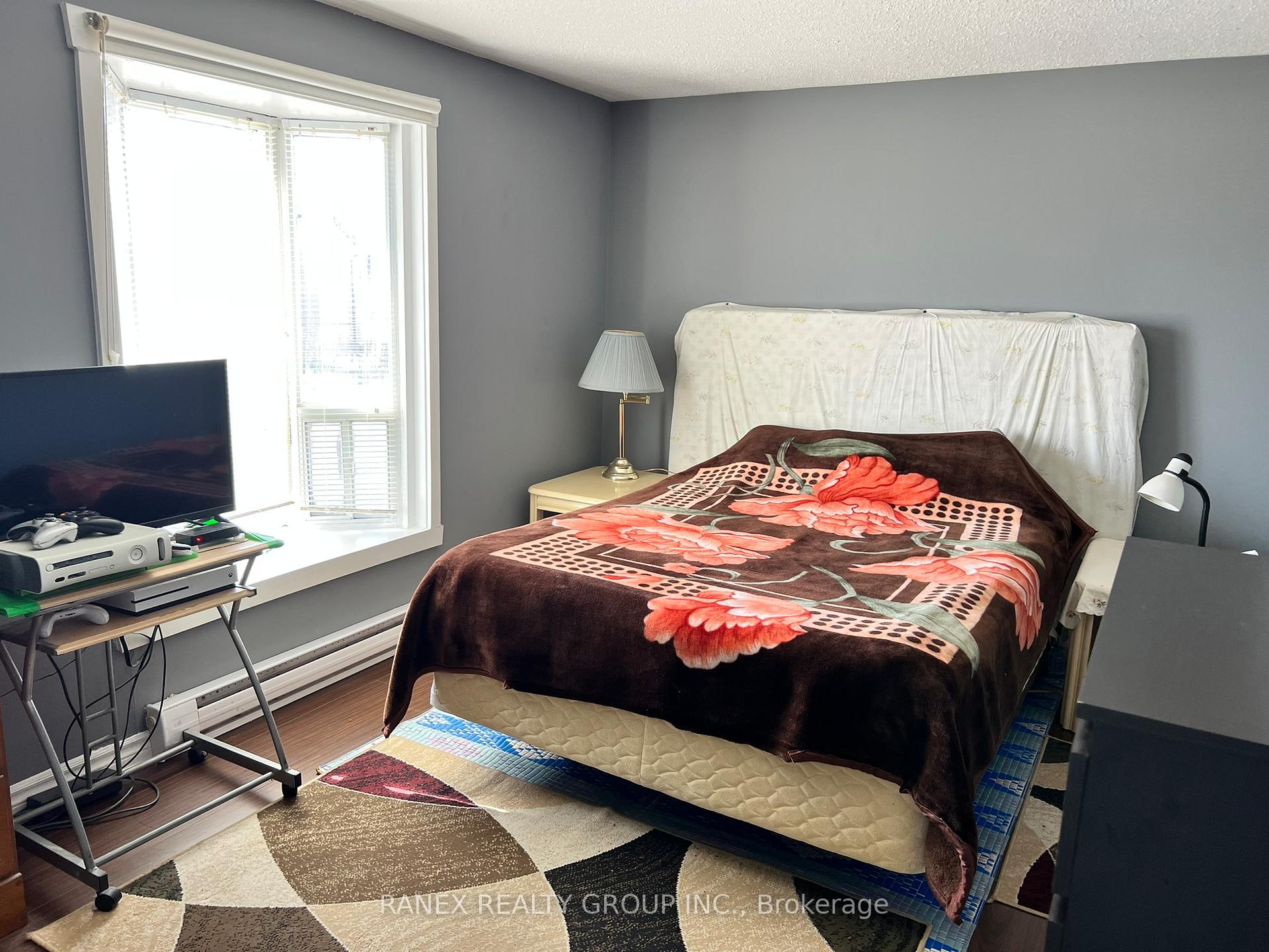Photo 19 of 13 Grasspoint Square, Brampton, Northgate — HOMEH