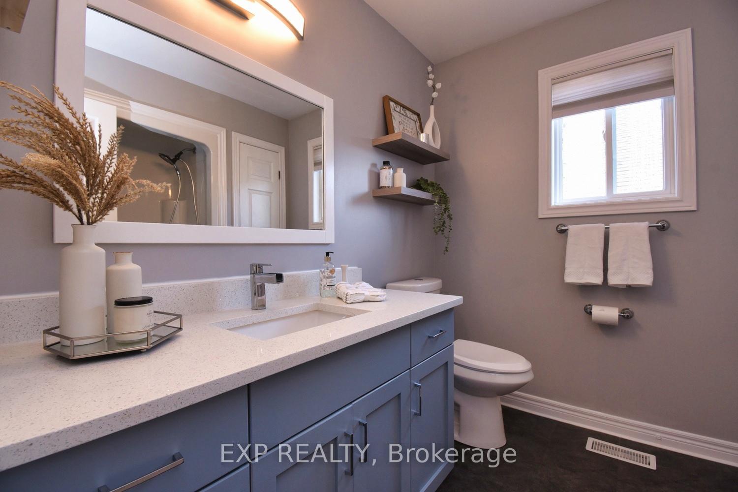 Photo 19 of 16 Hollybank Way, Hamilton, Mount Hope — HOMEH