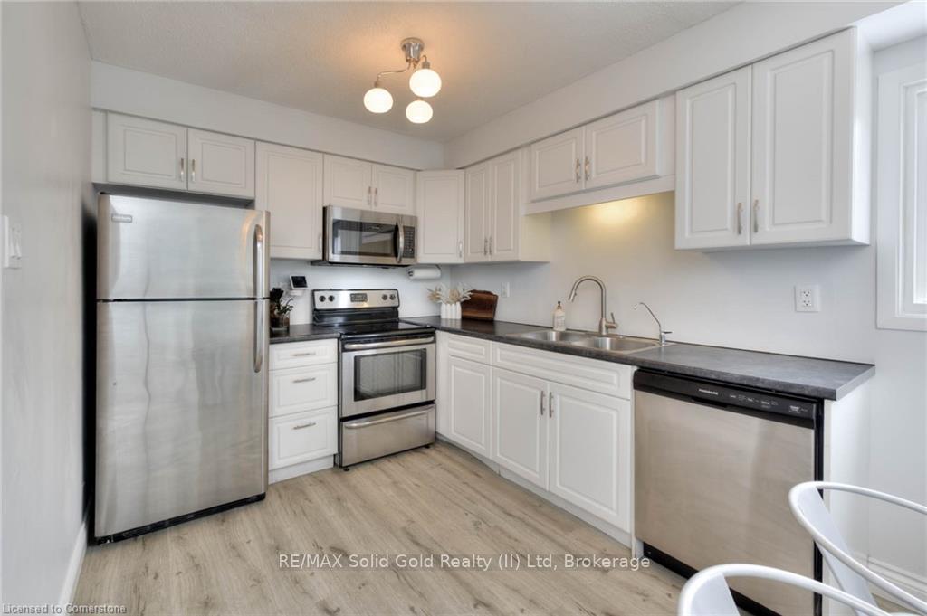 Photo 7 of Unit 17, 675 Westmount Road E, Kitchener — HOMEH