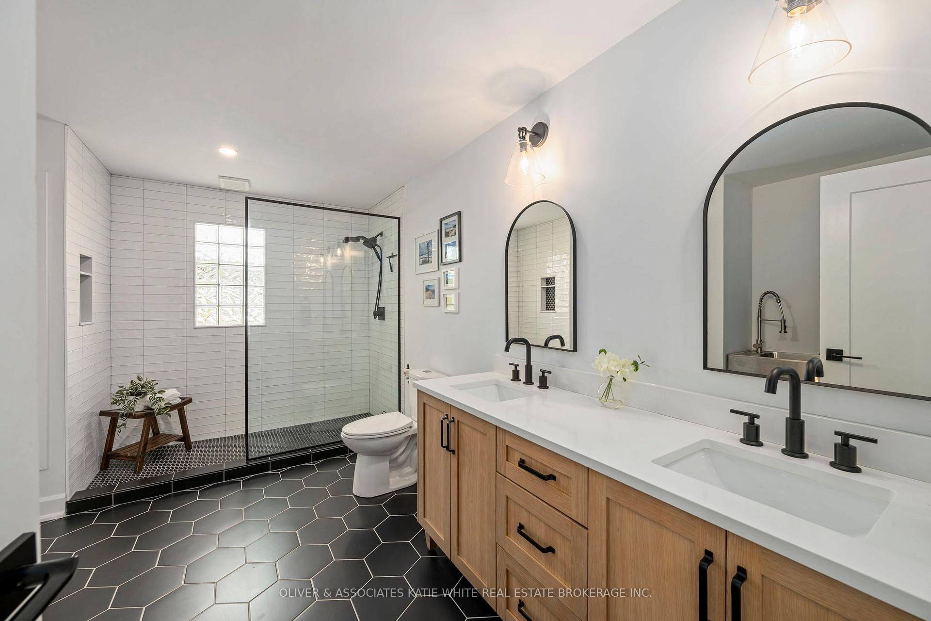 Photo 38 of 50899 Ron Mcneil Line, Malahide, Springfield — HOMEH