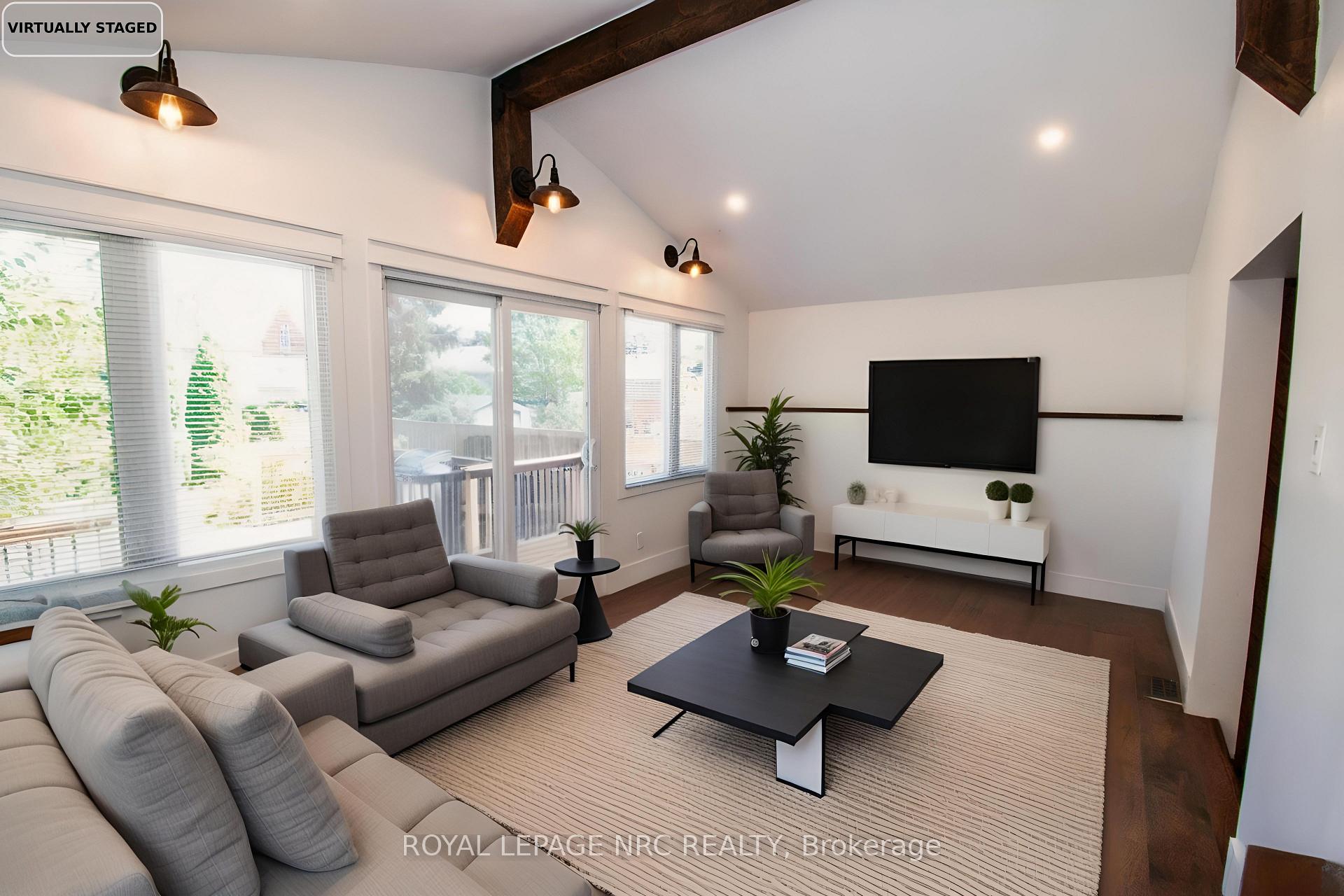 Photo 22 of 44 Grantham Avenue S, St. Catharines, E. Chester — HOMEH