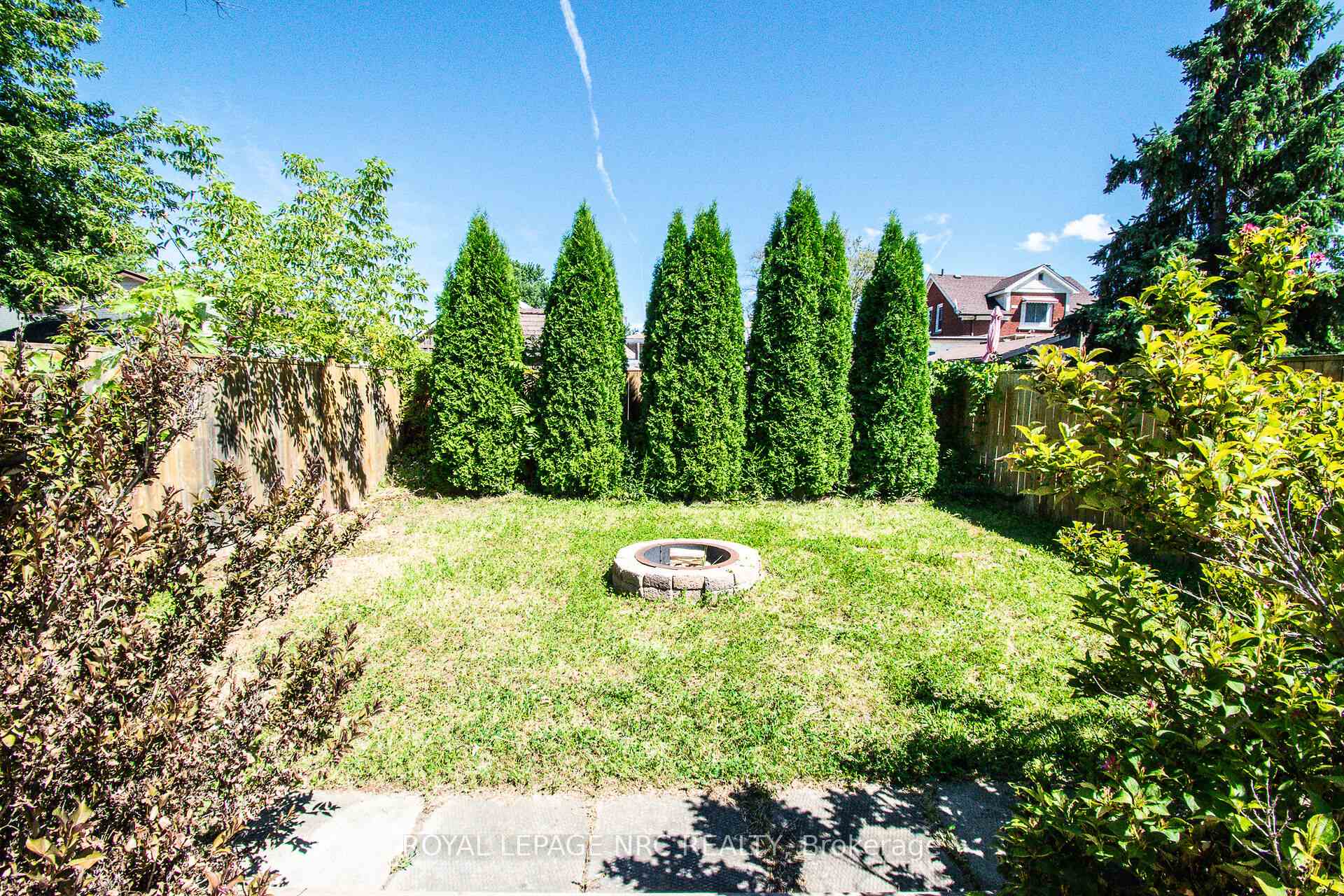 Photo 28 of 44 Grantham Avenue S, St. Catharines, E. Chester — HOMEH