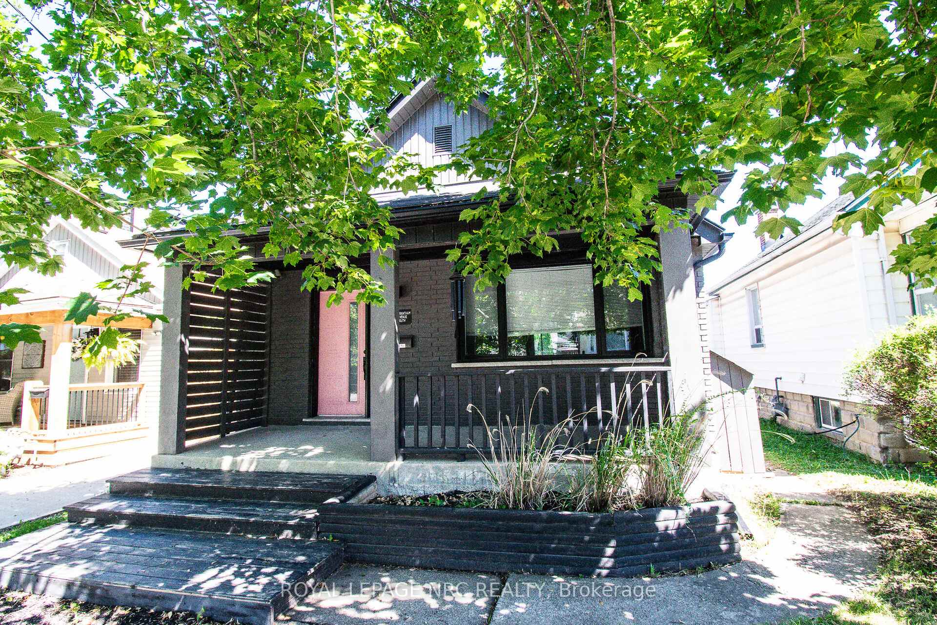 Photo 29 of 44 Grantham Avenue S, St. Catharines, E. Chester — HOMEH