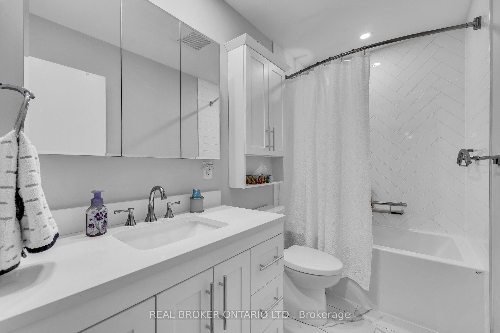 Photo 16 of 138 Mcclintock Way, Ottawa, Kanata - Katimavik — HOMEH