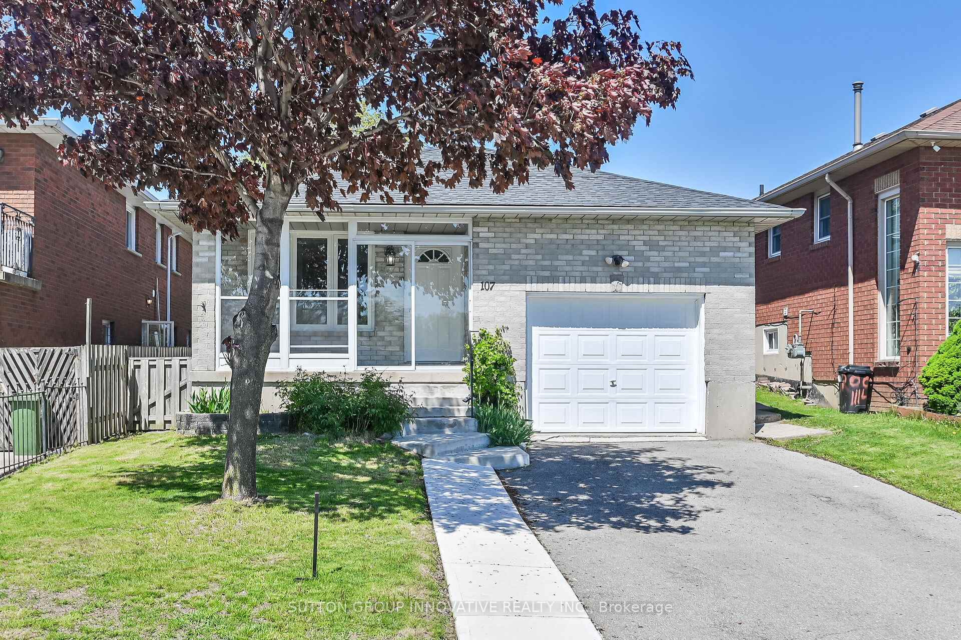 Photo 1 of 107 Leggett Crescent, Hamilton, Lawfield — HOMEH
