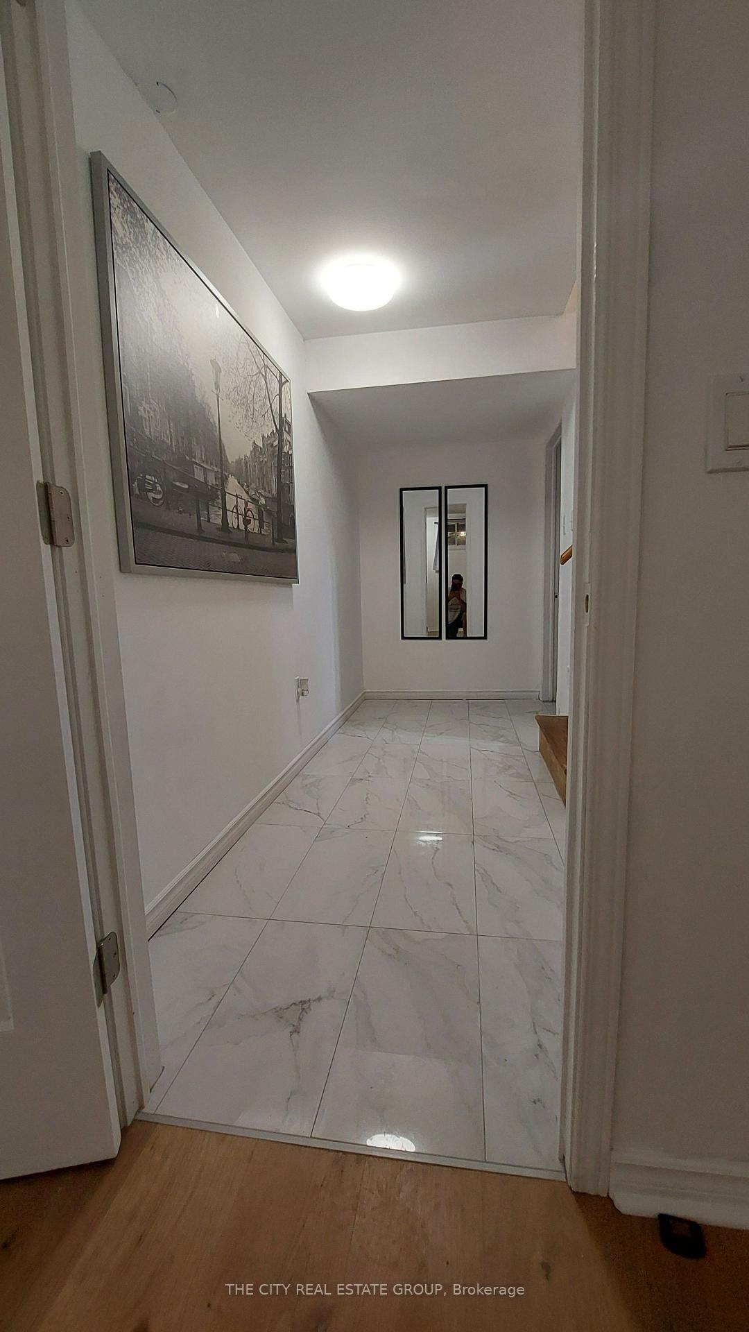 Photo 6 of Unit Bsmt, 22 Pineway Avenue, Georgina, Keswick South — HOMEH
