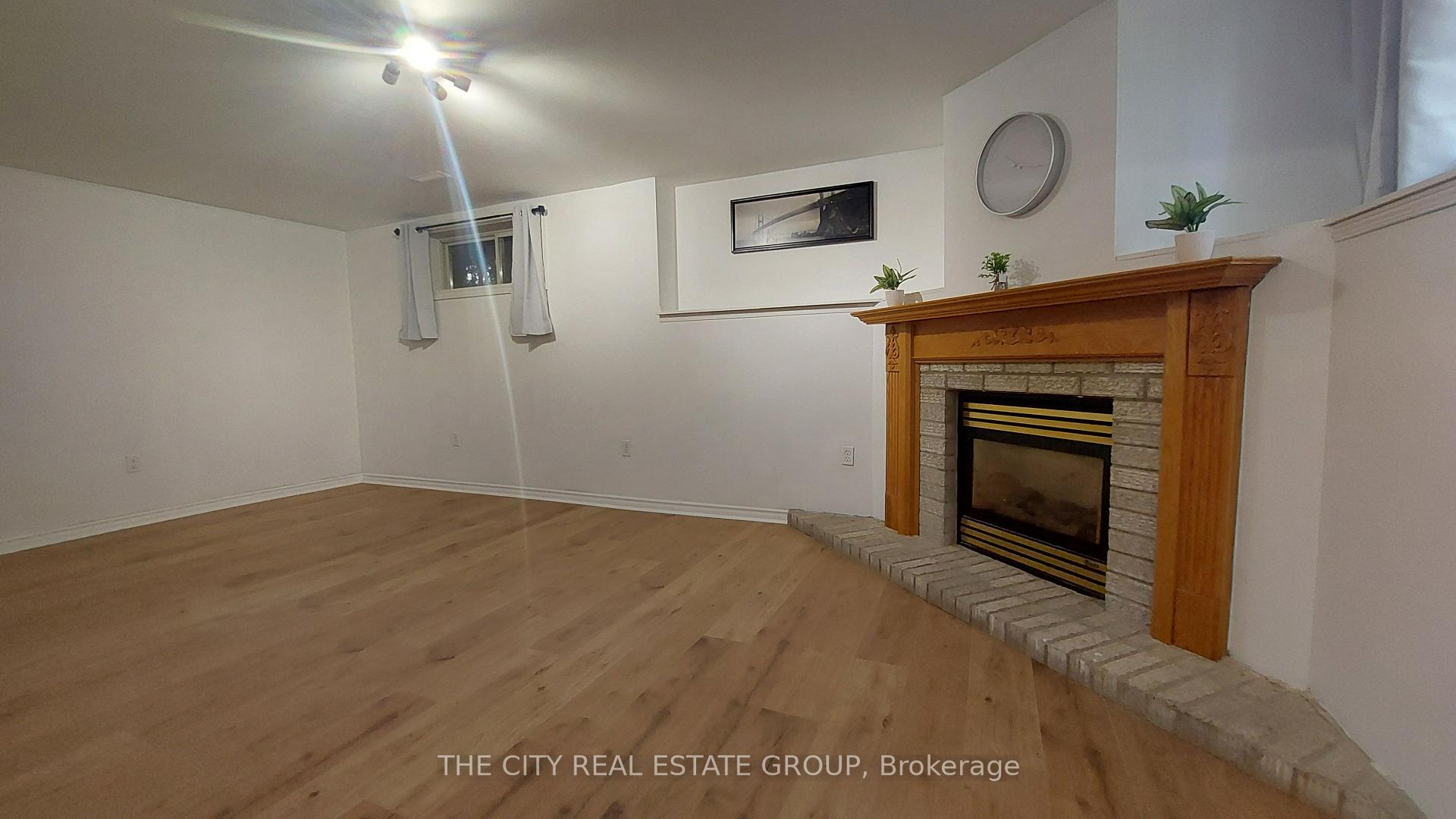 Photo 10 of Unit Bsmt, 22 Pineway Avenue, Georgina, Keswick South — HOMEH