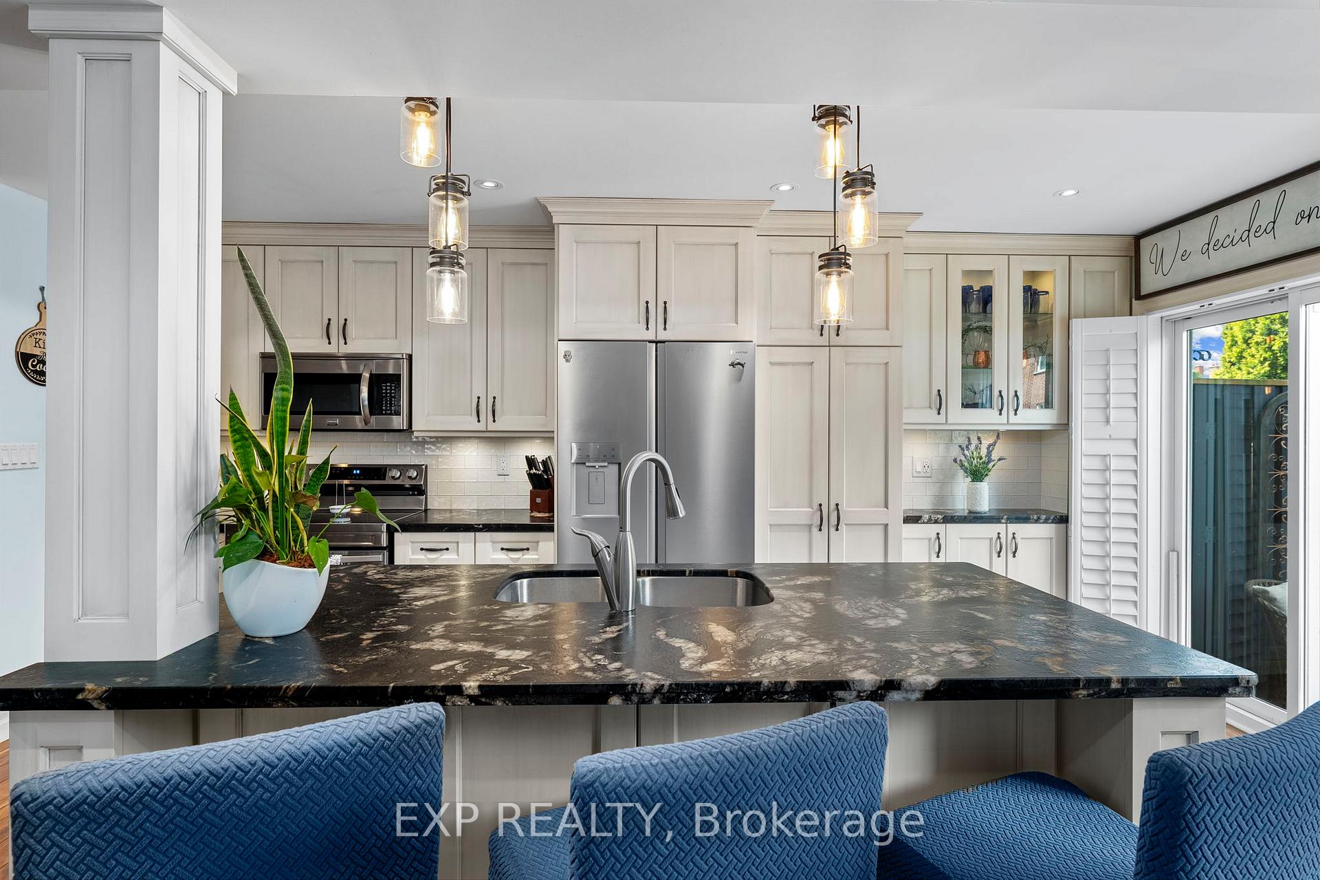 Photo 14 of 55 Fellowes Crescent, Hamilton, Waterdown — HOMEH