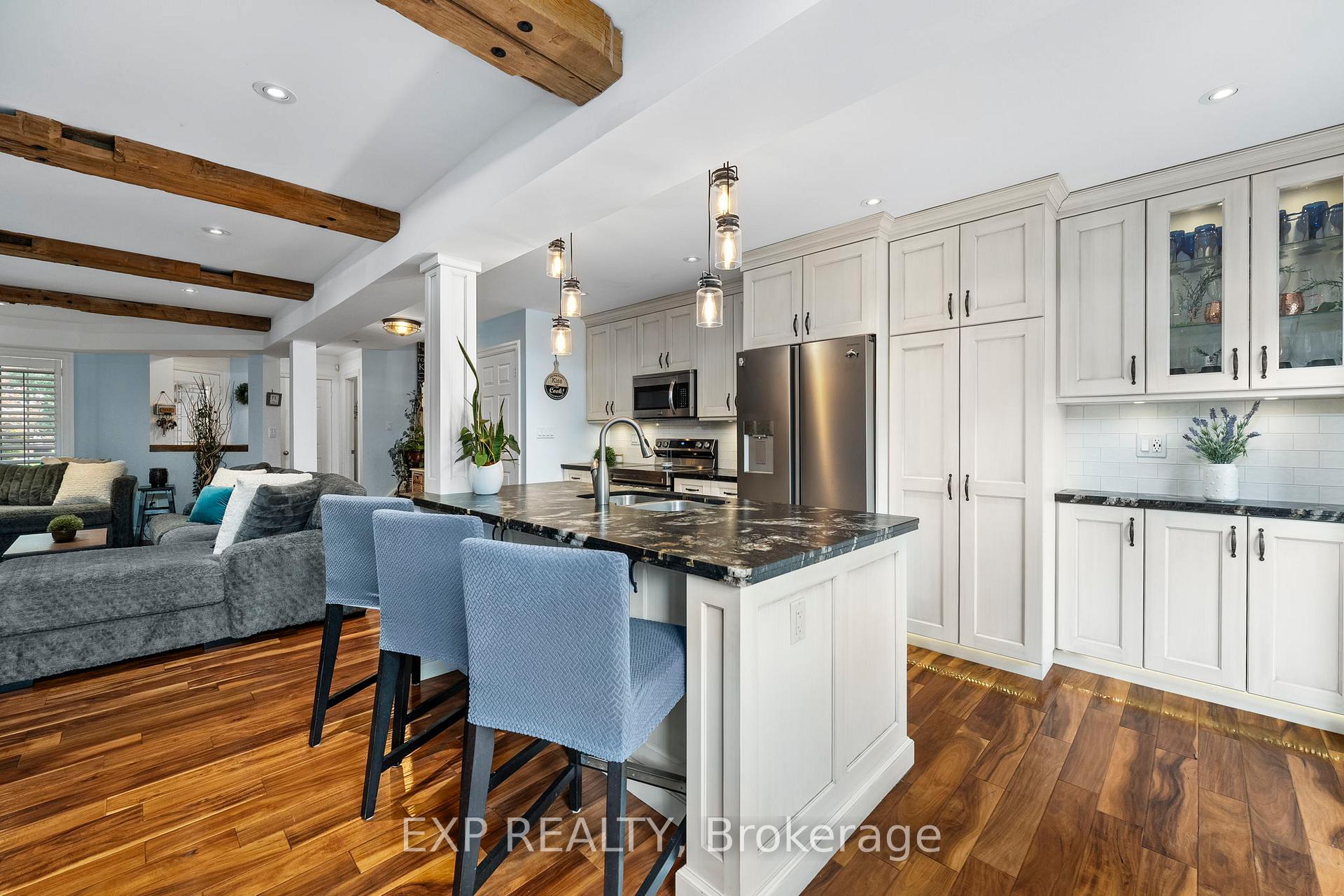 Photo 15 of 55 Fellowes Crescent, Hamilton, Waterdown — HOMEH