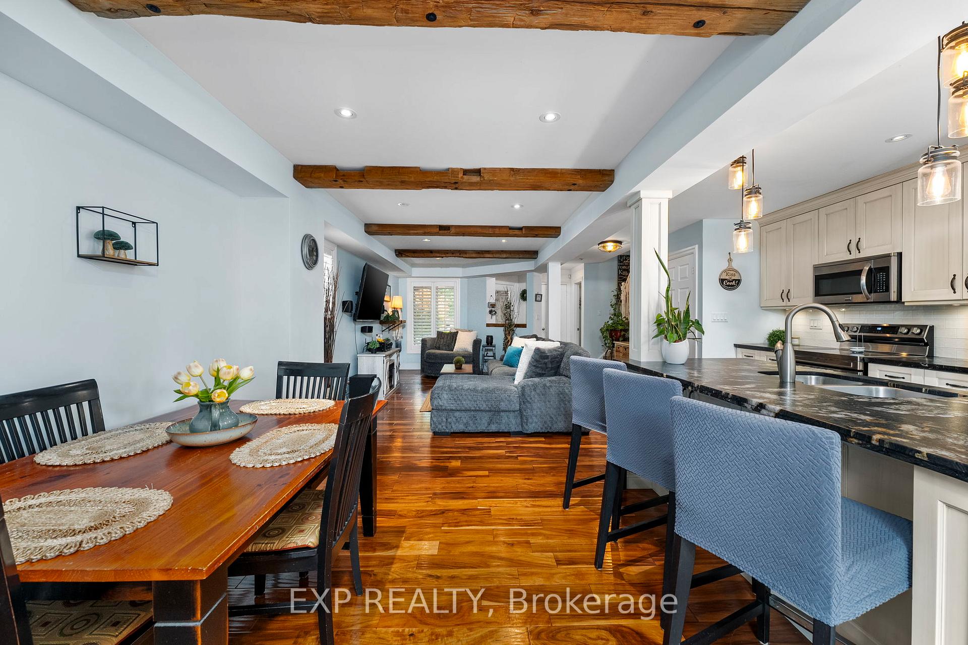 Photo 18 of 55 Fellowes Crescent, Hamilton, Waterdown — HOMEH