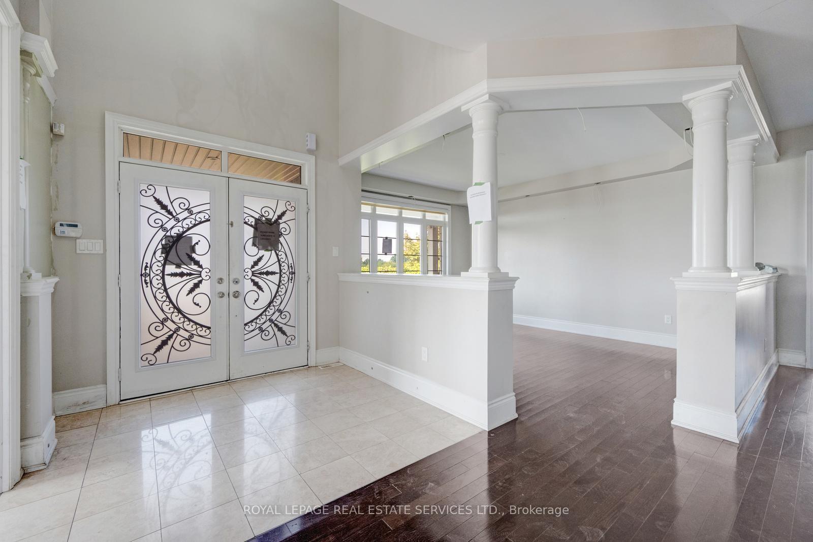Photo 6 of 2 Riverstone Drive, Brampton, Bram East — HOMEH