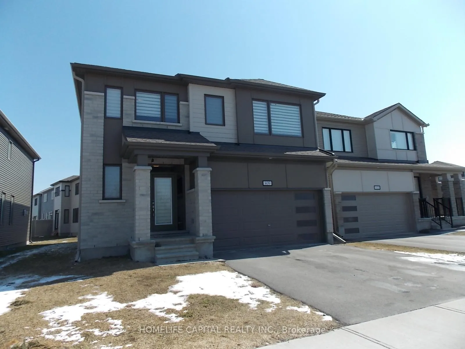 Photo 2 of 809 Derreen Avenue, Ottawa, Stittsville (North) — HOMEH