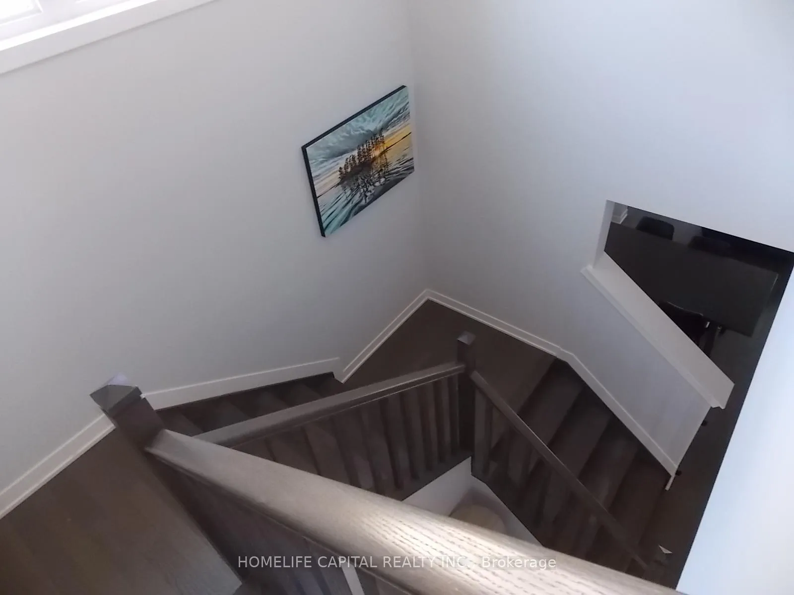 Photo 13 of 809 Derreen Avenue, Ottawa, Stittsville (North) — HOMEH
