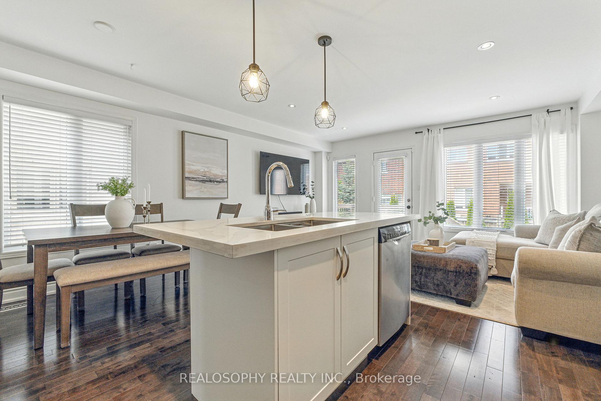Photo 28 of 43 Humphrey Street, Hamilton, Waterdown — HOMEH