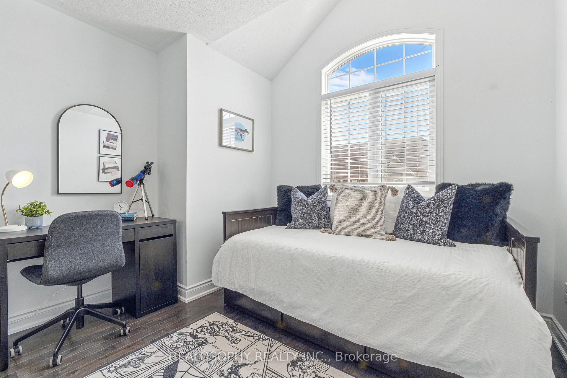 Photo 56 of 43 Humphrey Street, Hamilton, Waterdown — HOMEH