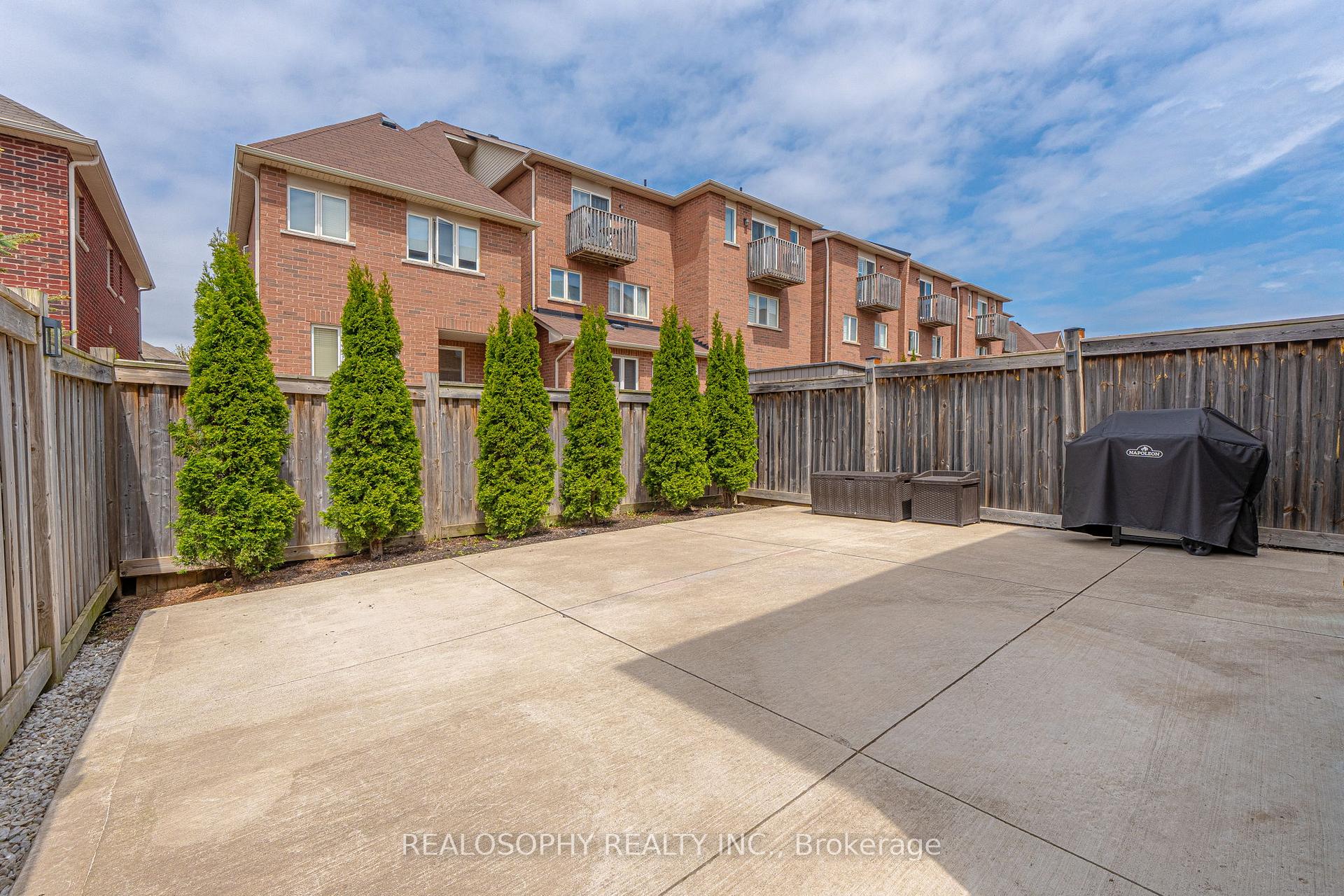 Photo 60 of 43 Humphrey Street, Hamilton, Waterdown — HOMEH