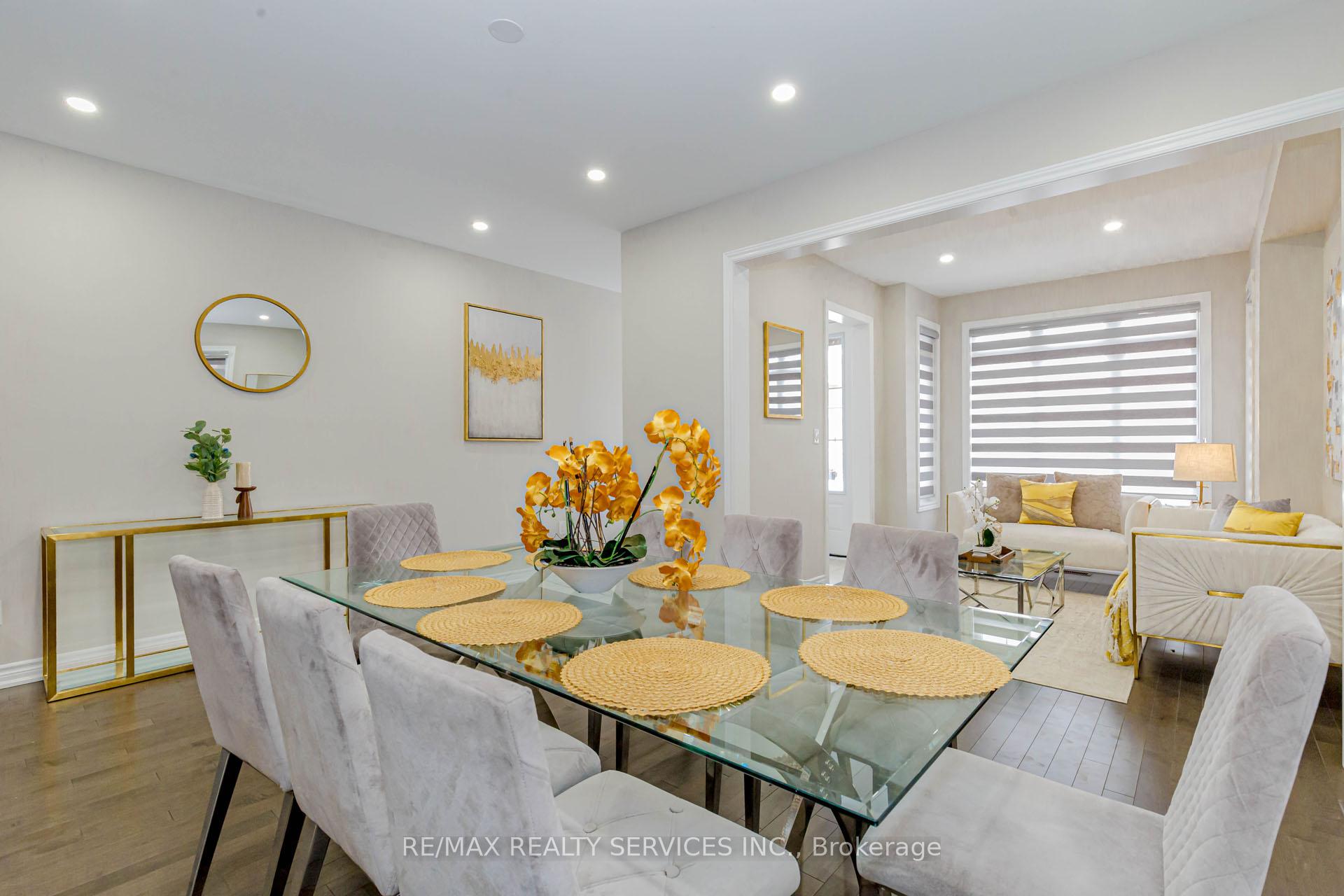 Photo 11 of 48 Puffin Crescent, Brampton, Sandringham-Wellington North — HOMEH