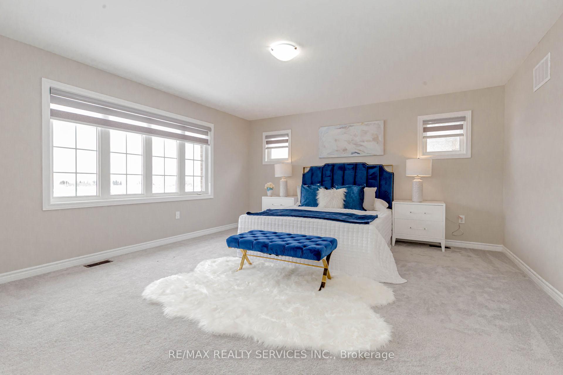 Photo 31 of 48 Puffin Crescent, Brampton, Sandringham-Wellington North — HOMEH