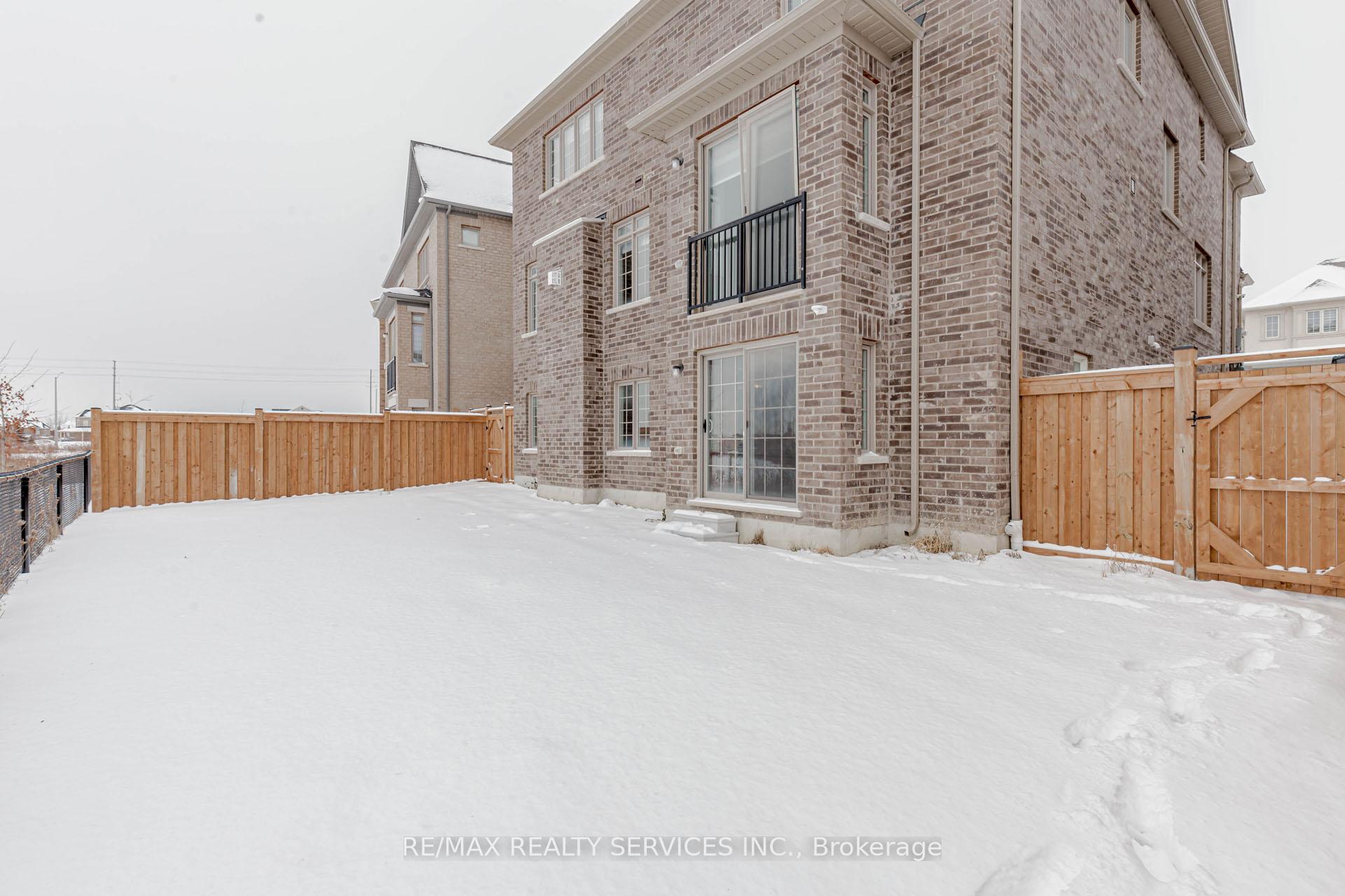 Photo 48 of 48 Puffin Crescent, Brampton, Sandringham-Wellington North — HOMEH