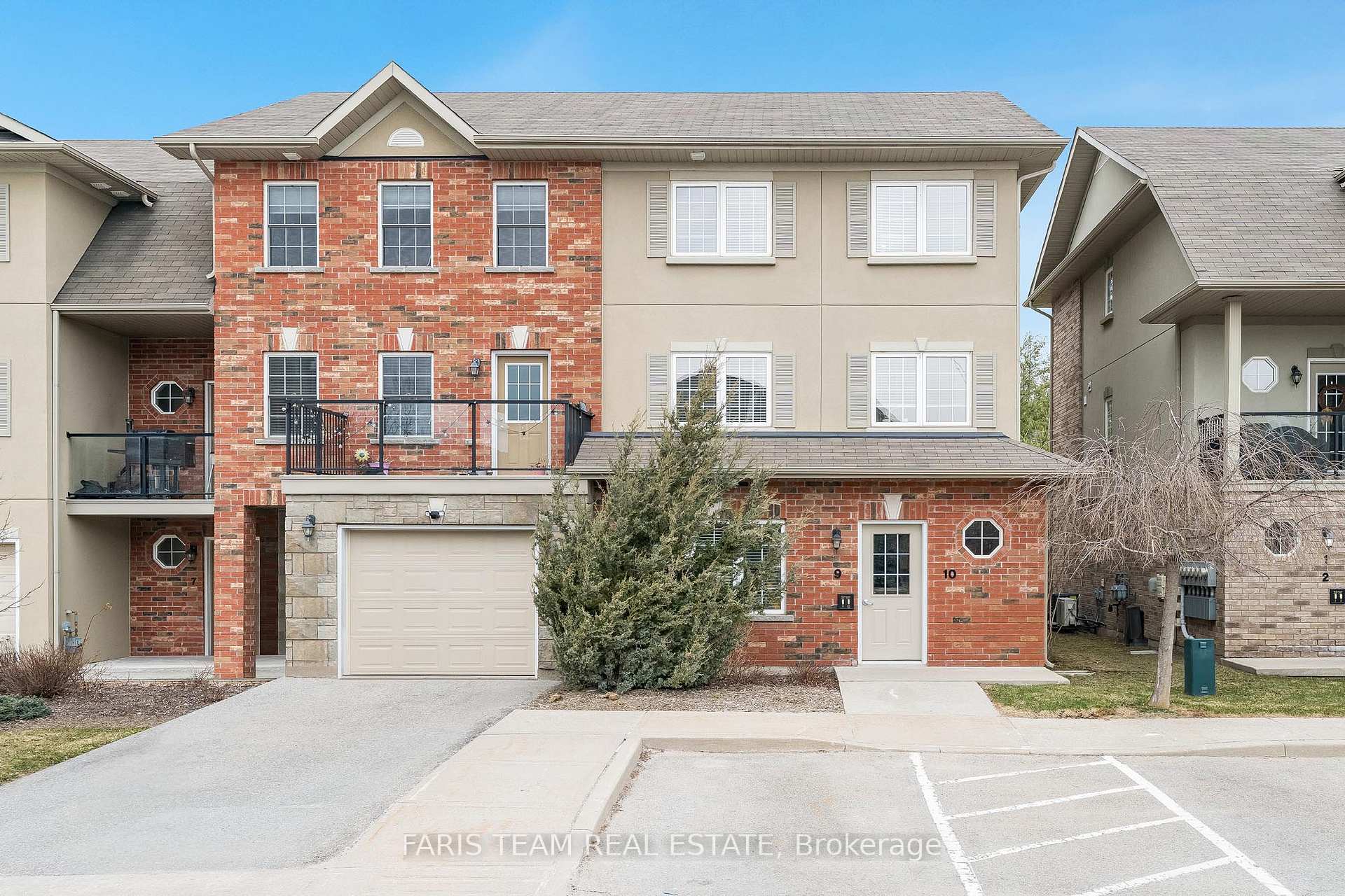 Front of Unit 9, 57 Ferndale Drive S