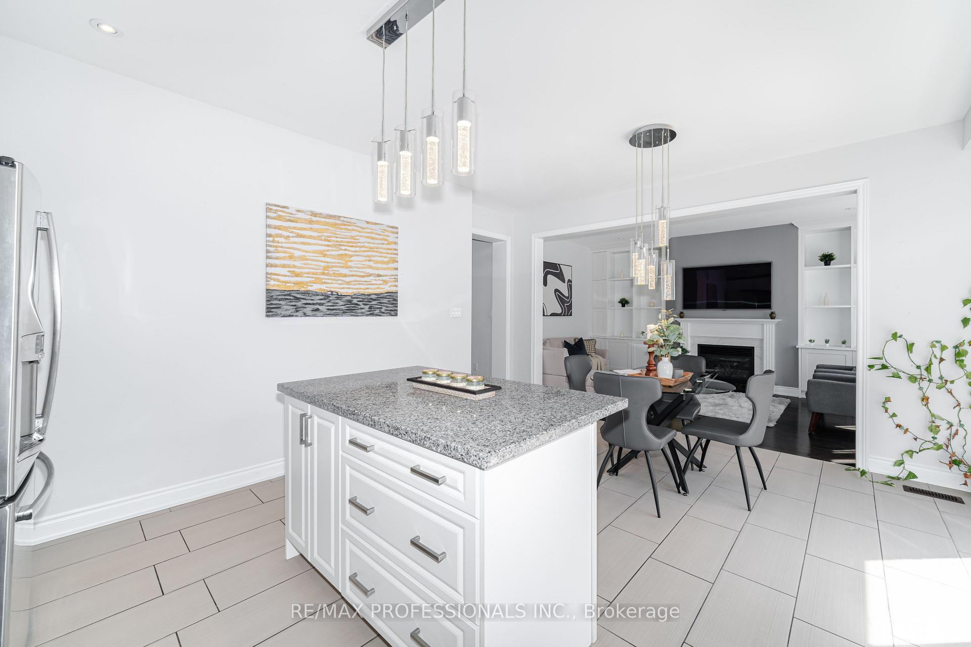 Photo 40 of 35 Lampman Crescent, Brampton, Credit Valley — HOMEH