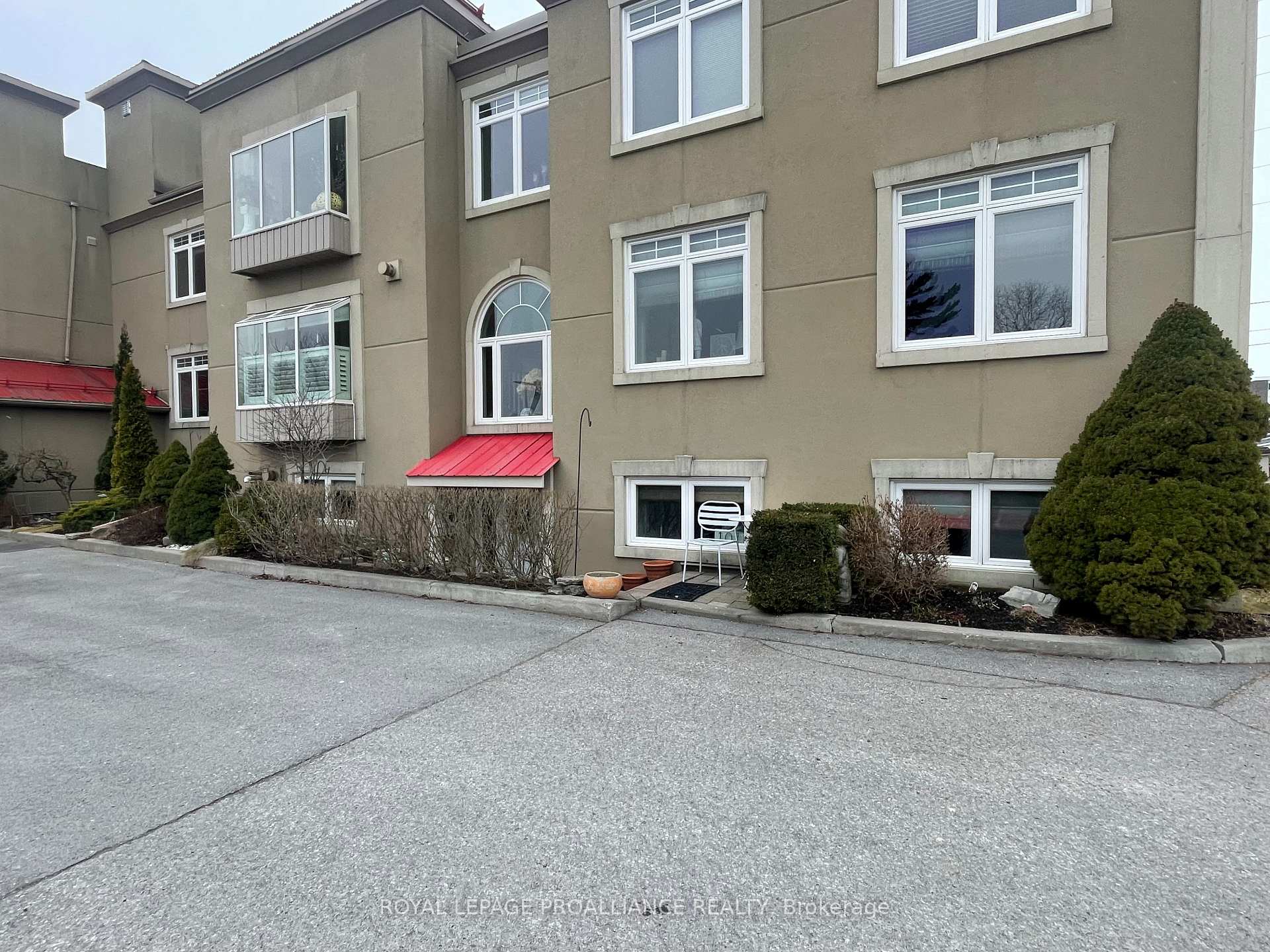 Photo 1 of Unit 101, 145 Farley Avenue, Belleville, Belleville Ward — HOMEH